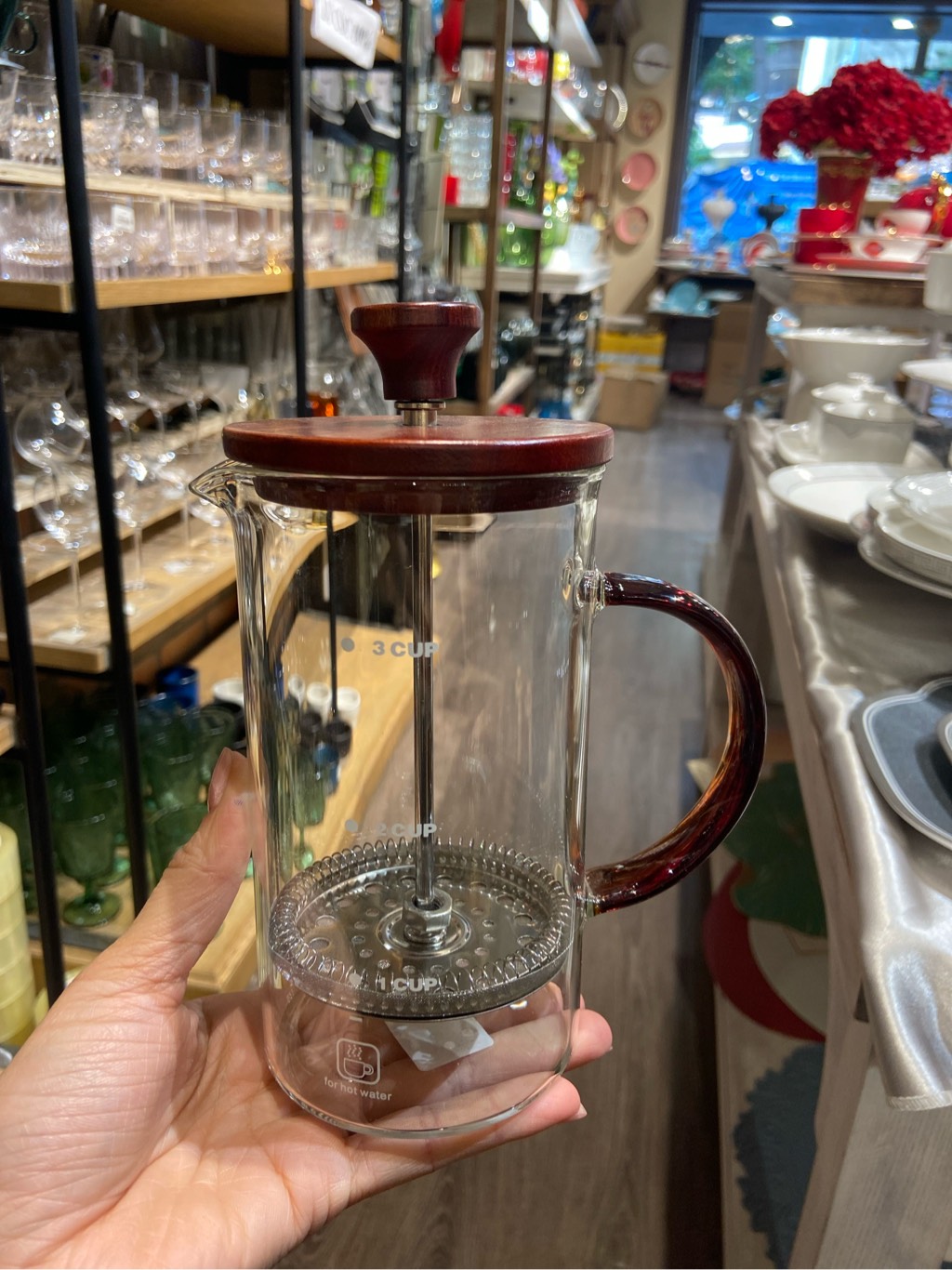 Bình thuỷ tinh tạo bọt