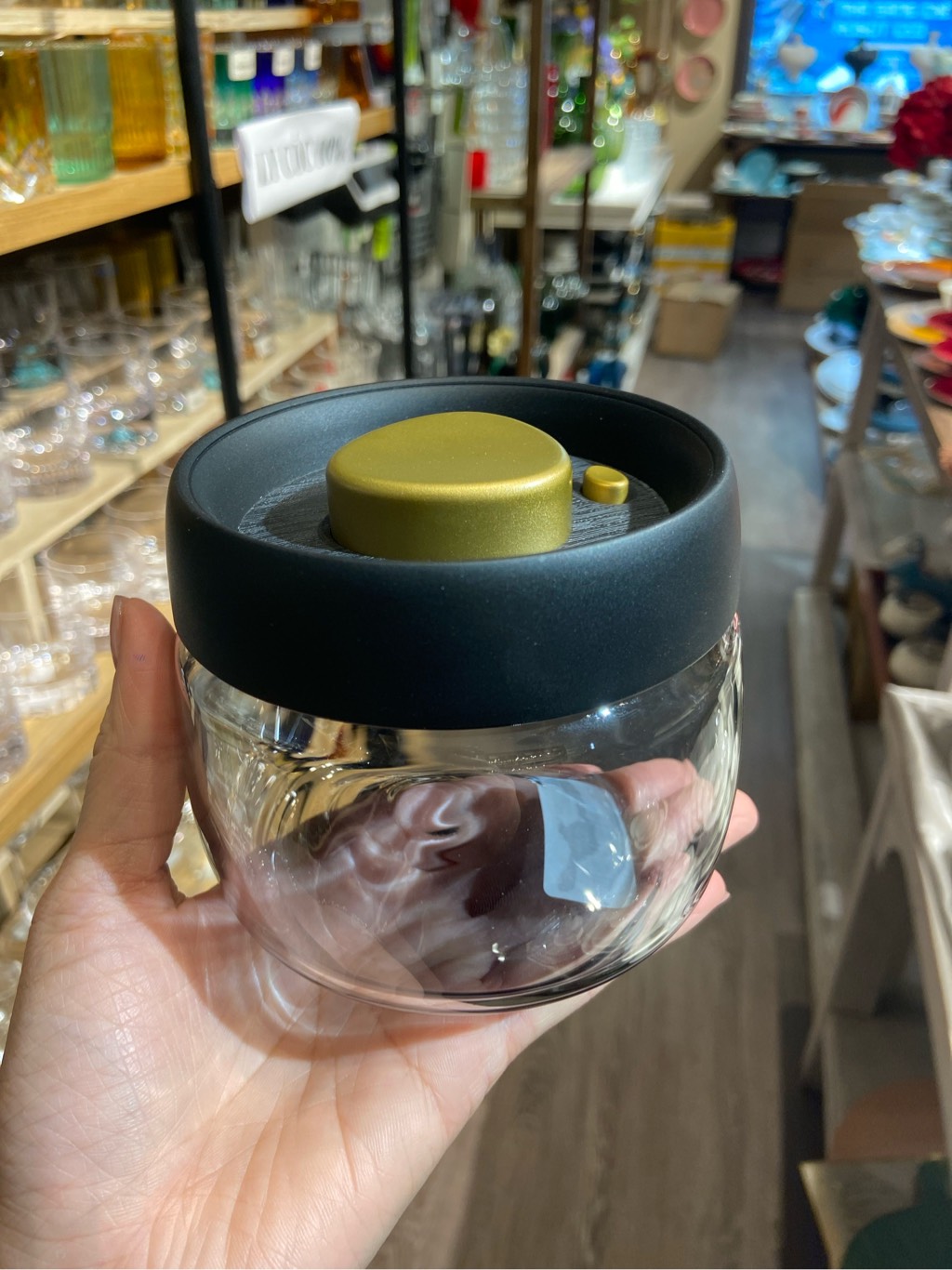 Hũ thuỷ tinh có van hút chân không