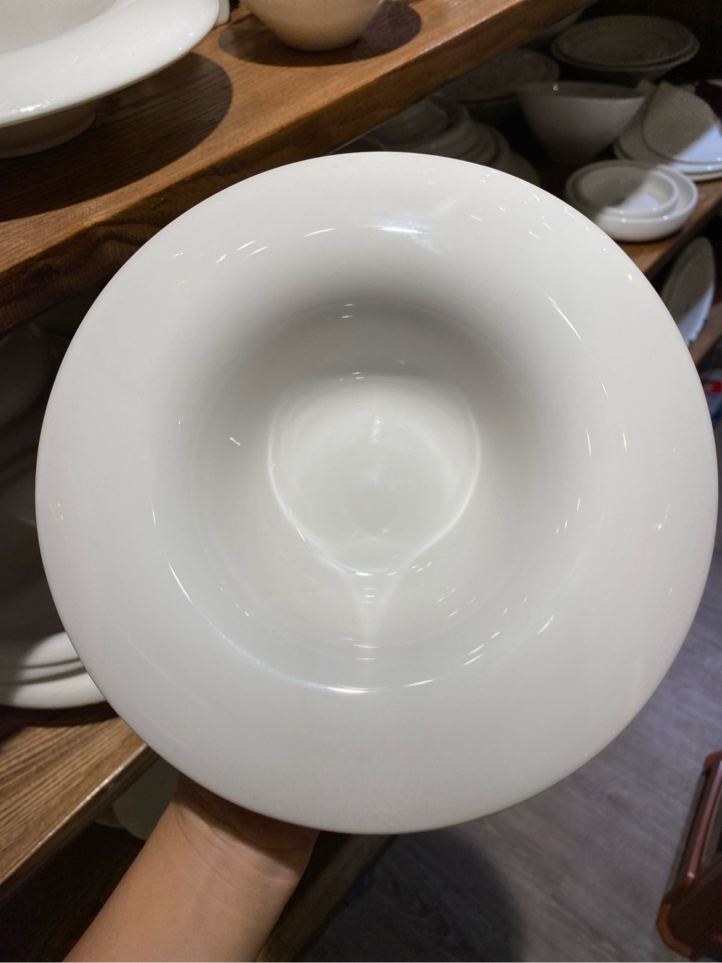 Đĩa soup 8inch vành cong trắng trơn