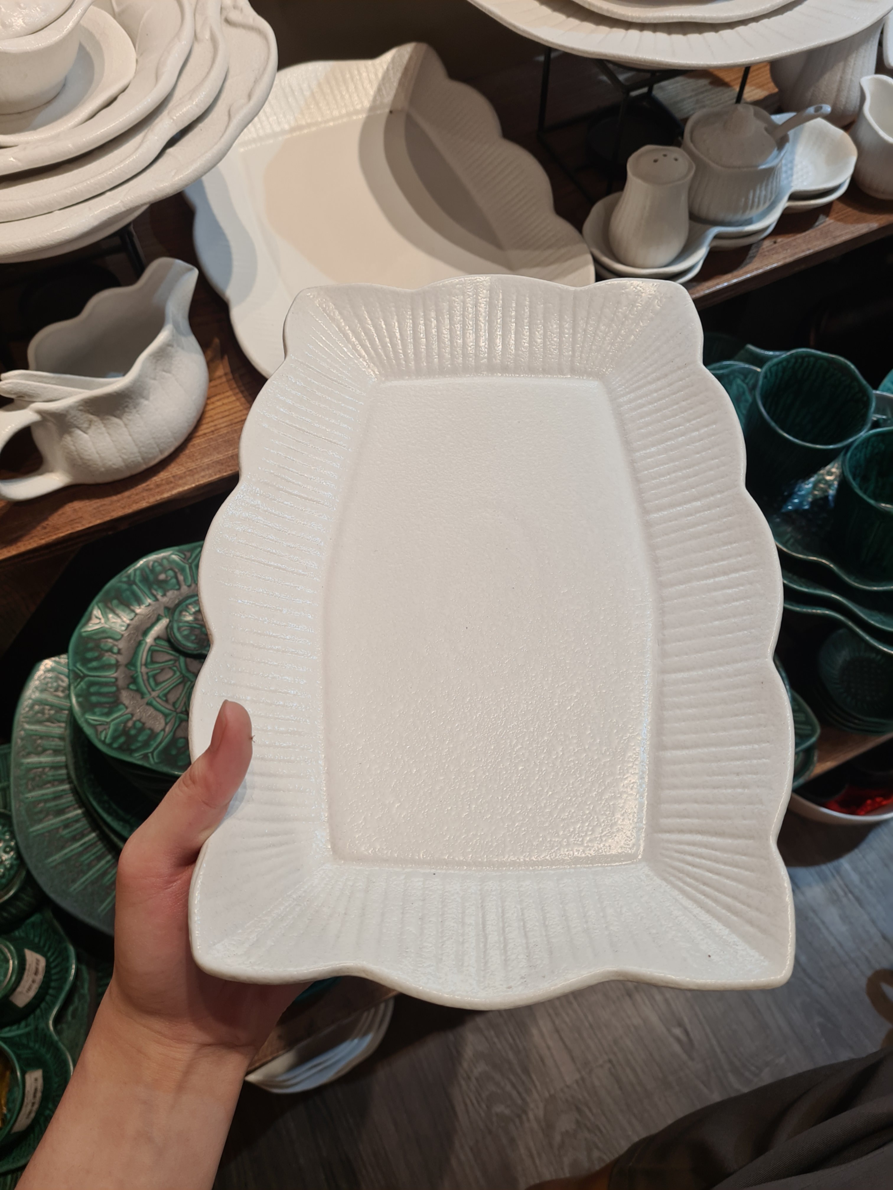 Dĩa chữ nhật sen 32cm Tuyết trắng