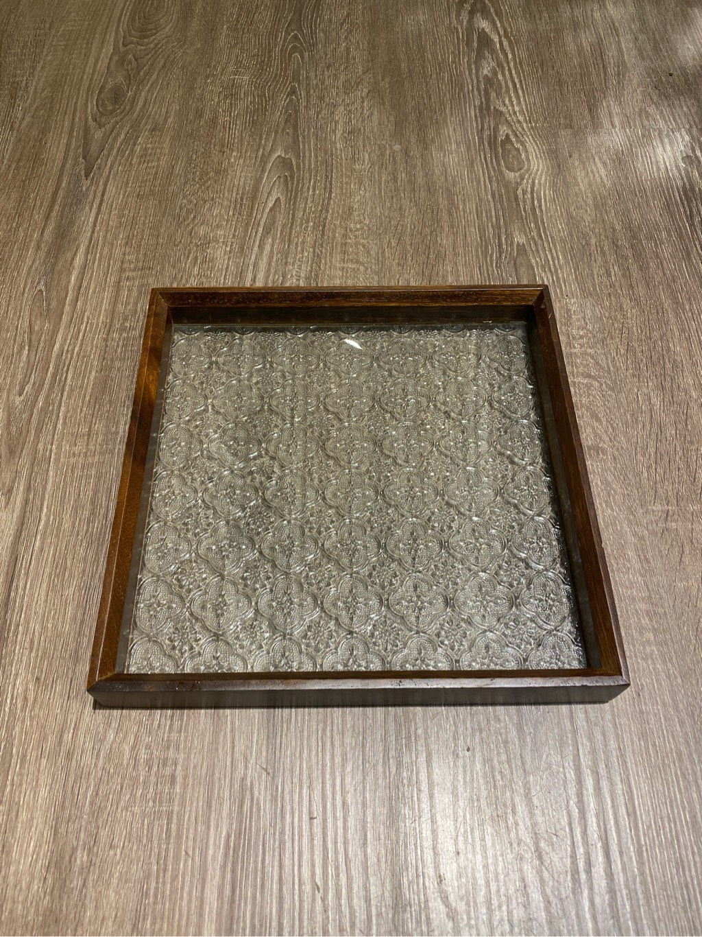 Khay kính viền gỗ