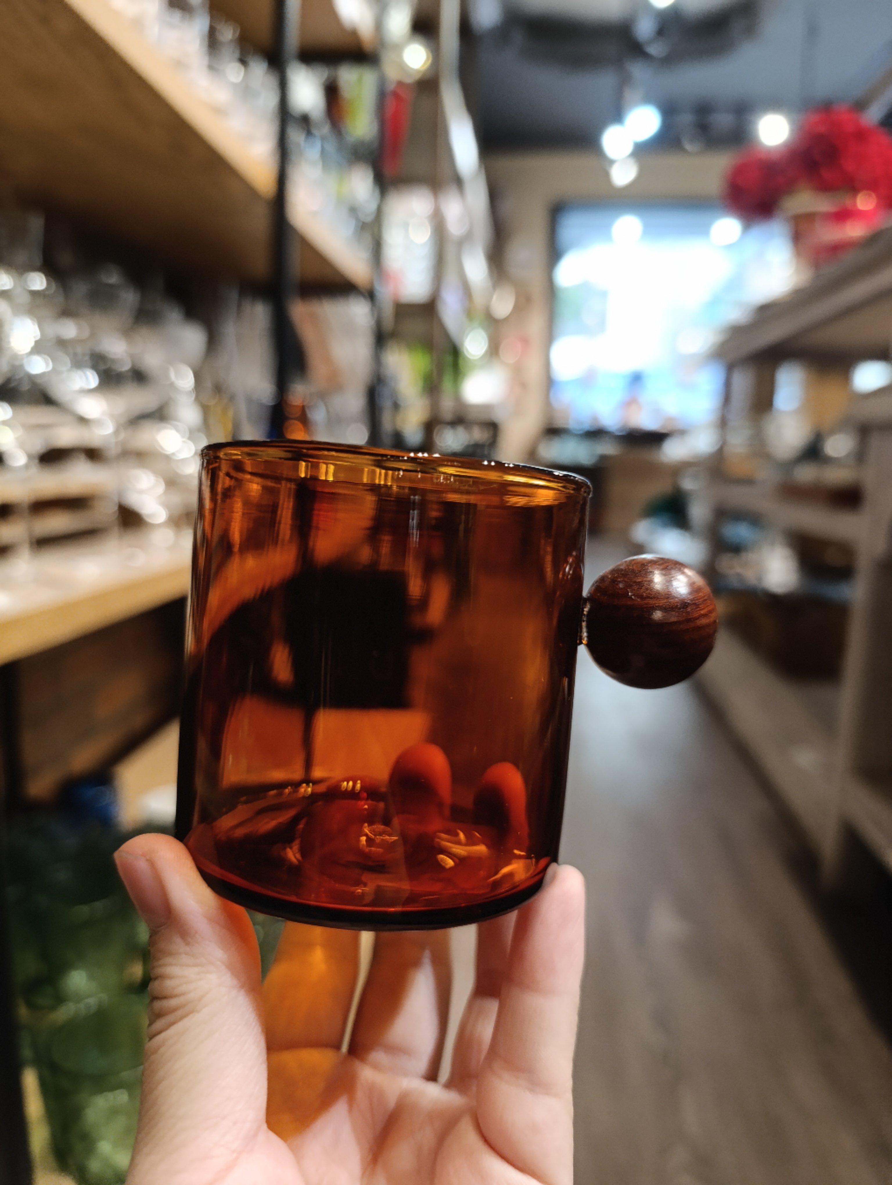 Rót pha chế núm gỗ tròn