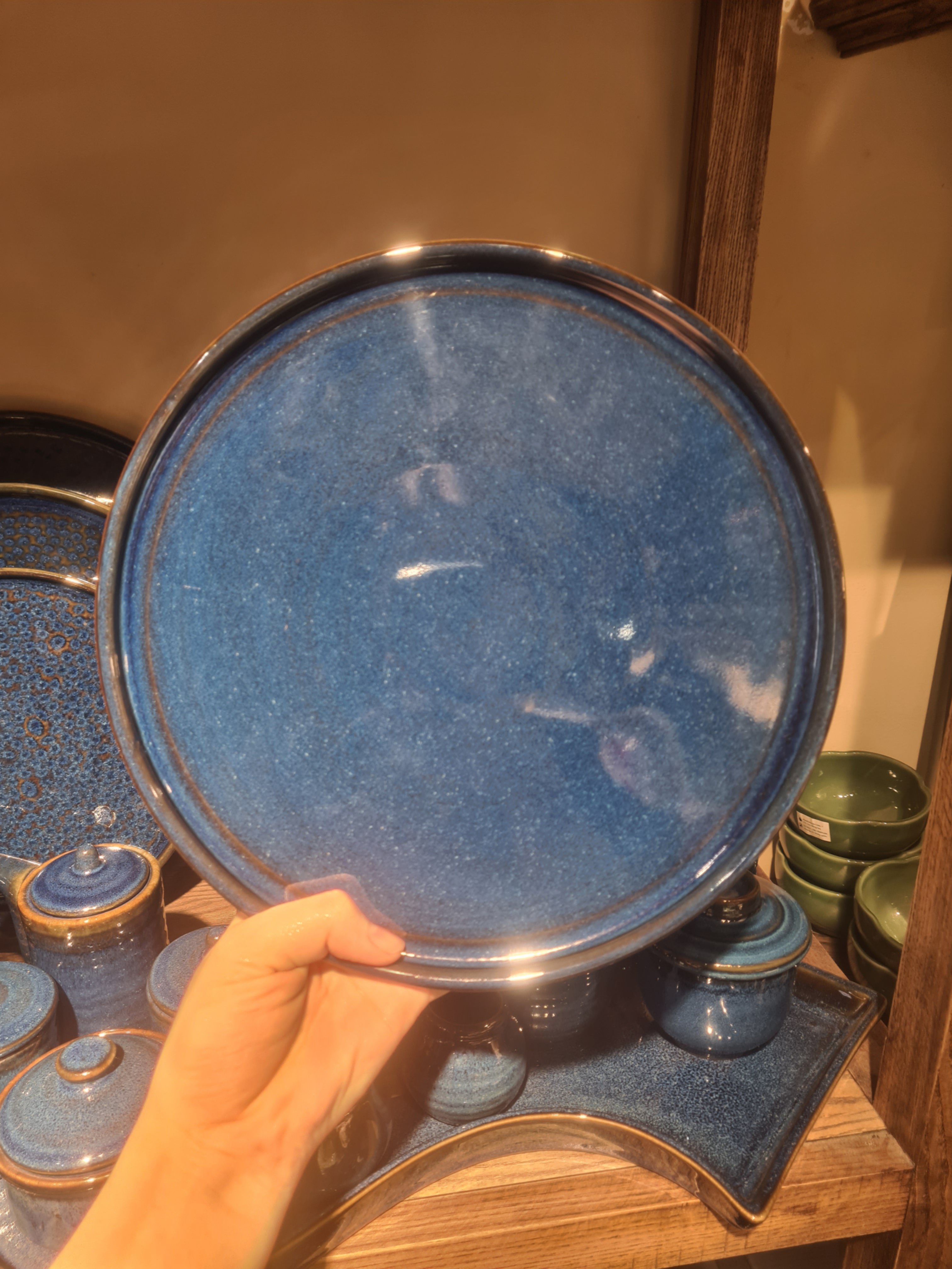 Đĩa tròn vành đứng 26cm