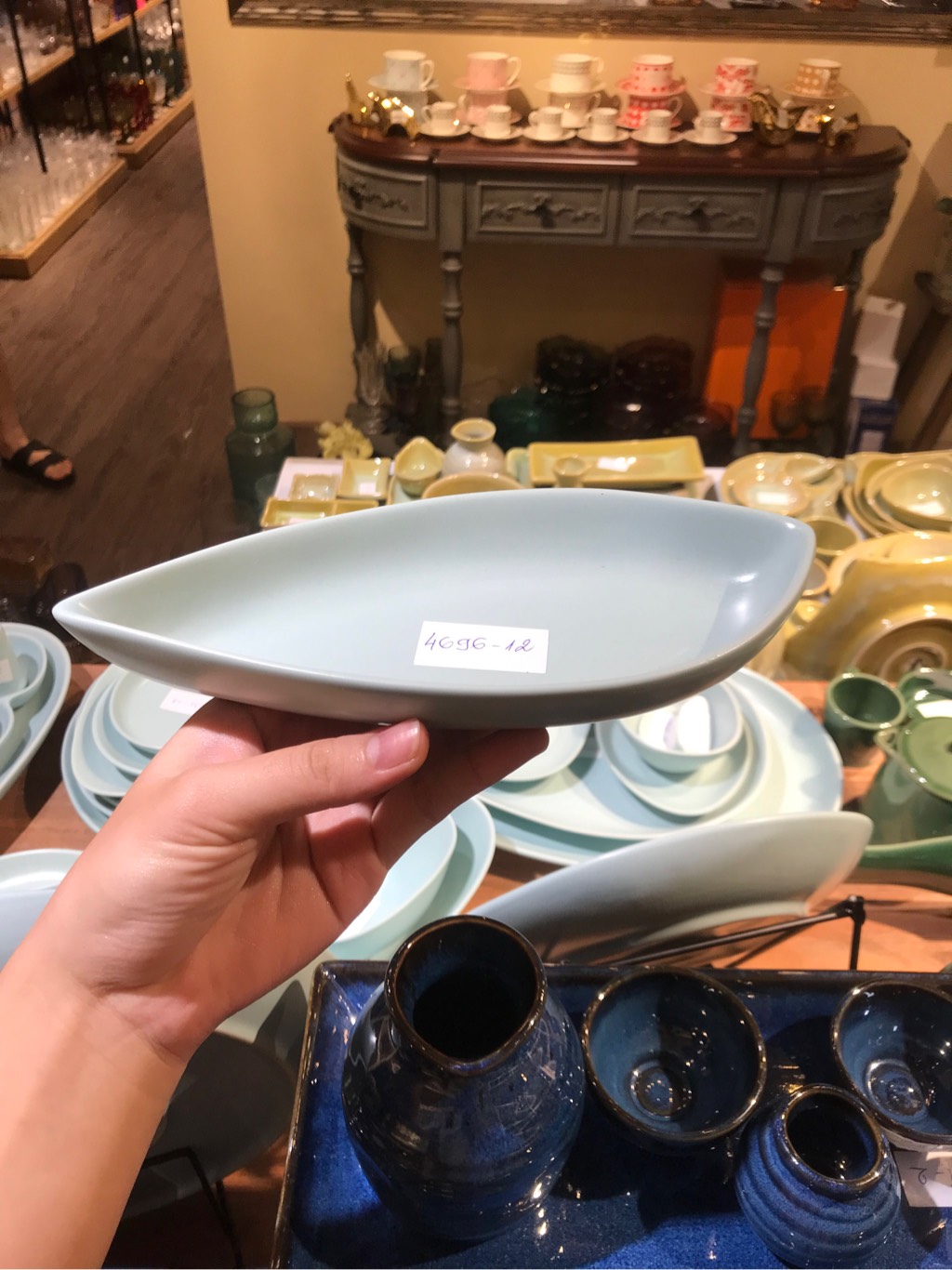 Dĩa dài 23x11cm xanh Lục Bảo