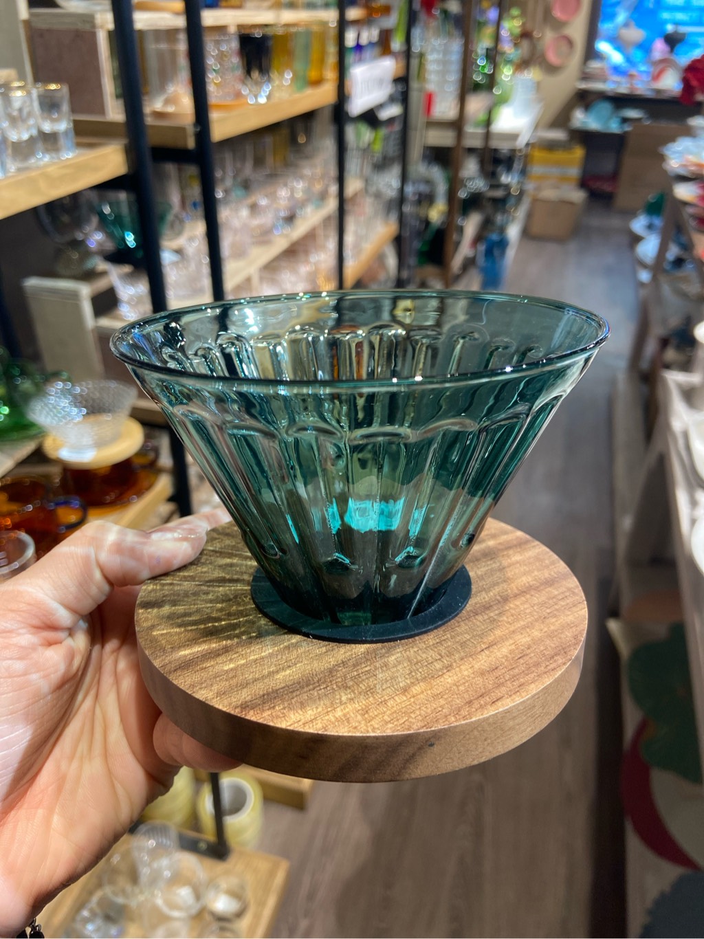 Phễu lọc cafe thuỷ tinh có gioăng vòng gỗ