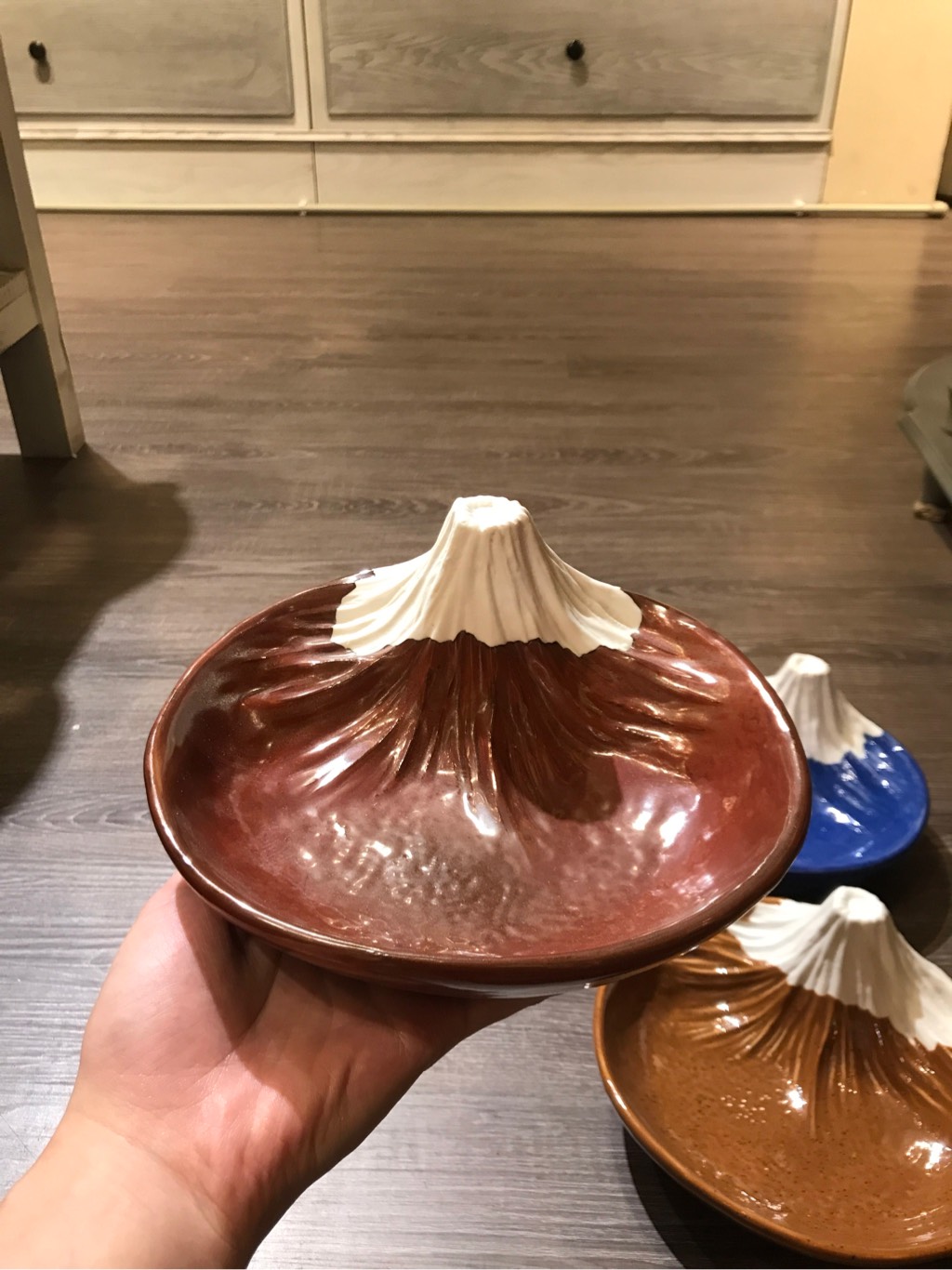 Đĩa kiểu núi Phú Sĩ 20cm