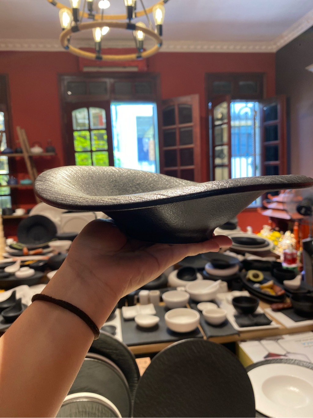 Đĩa cong 25cm đen LP2S-25CD