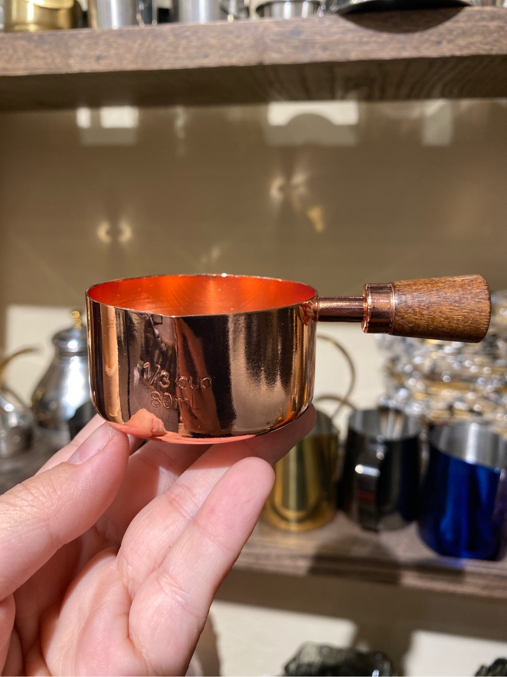 Chén đựng sốt Inox quai gỗ