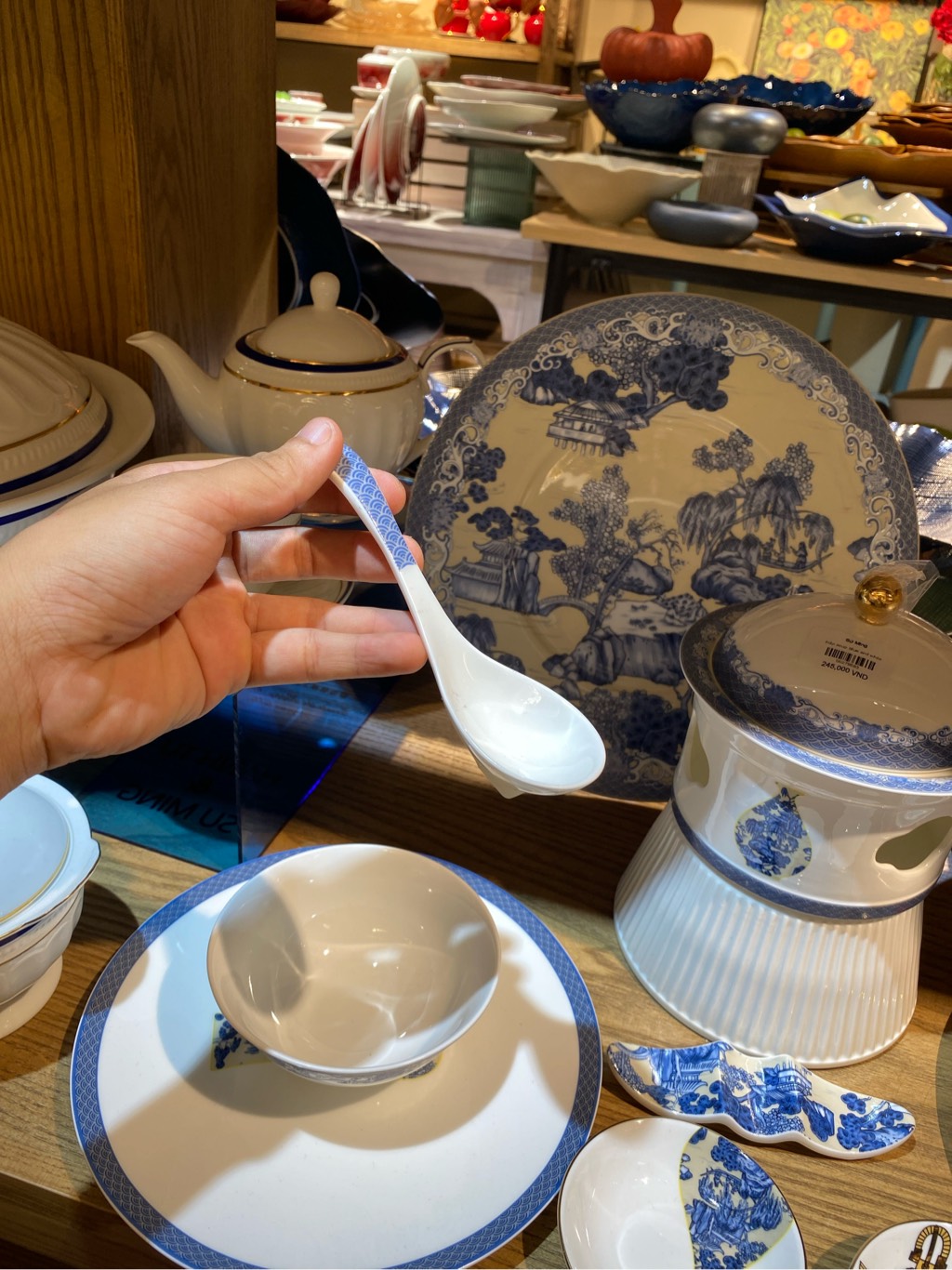 Thìa Blue and white