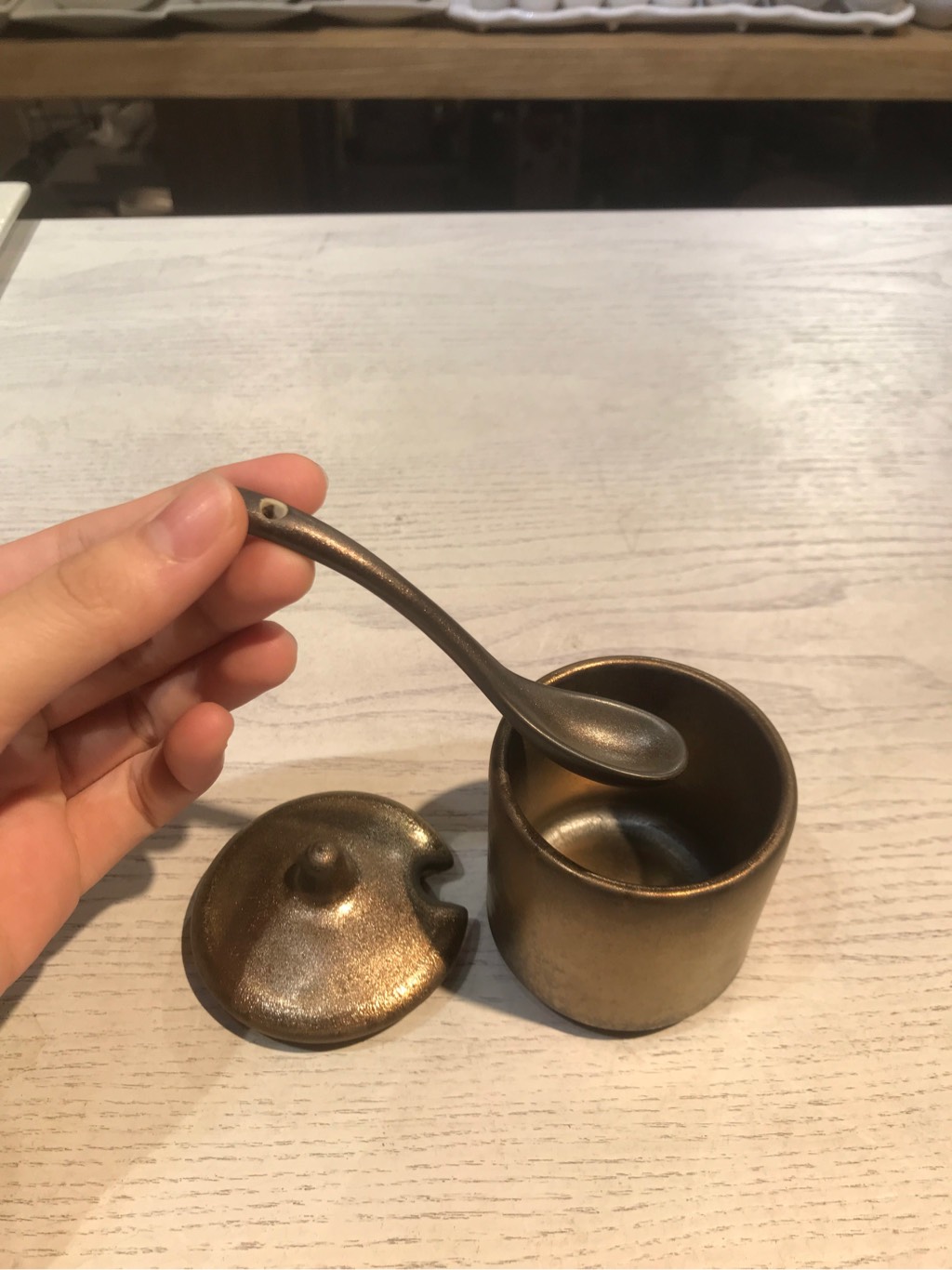 Hủ gia vị 6x8.5cm Nâu đồng(nắp+muỗng)