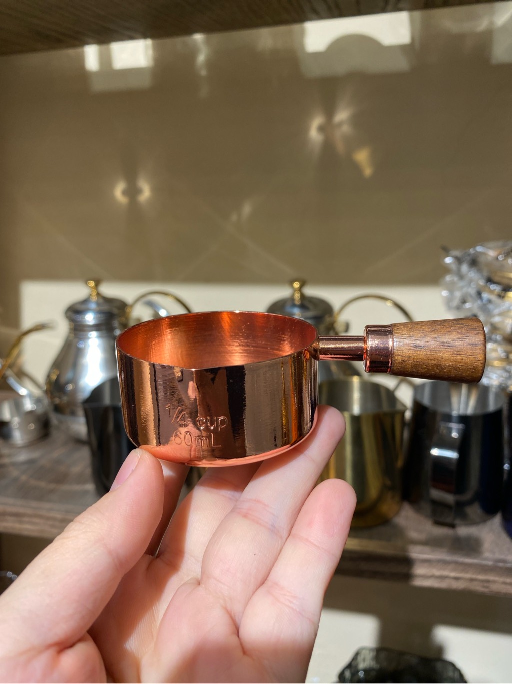 Chén đựng sốt Inox quai gỗ