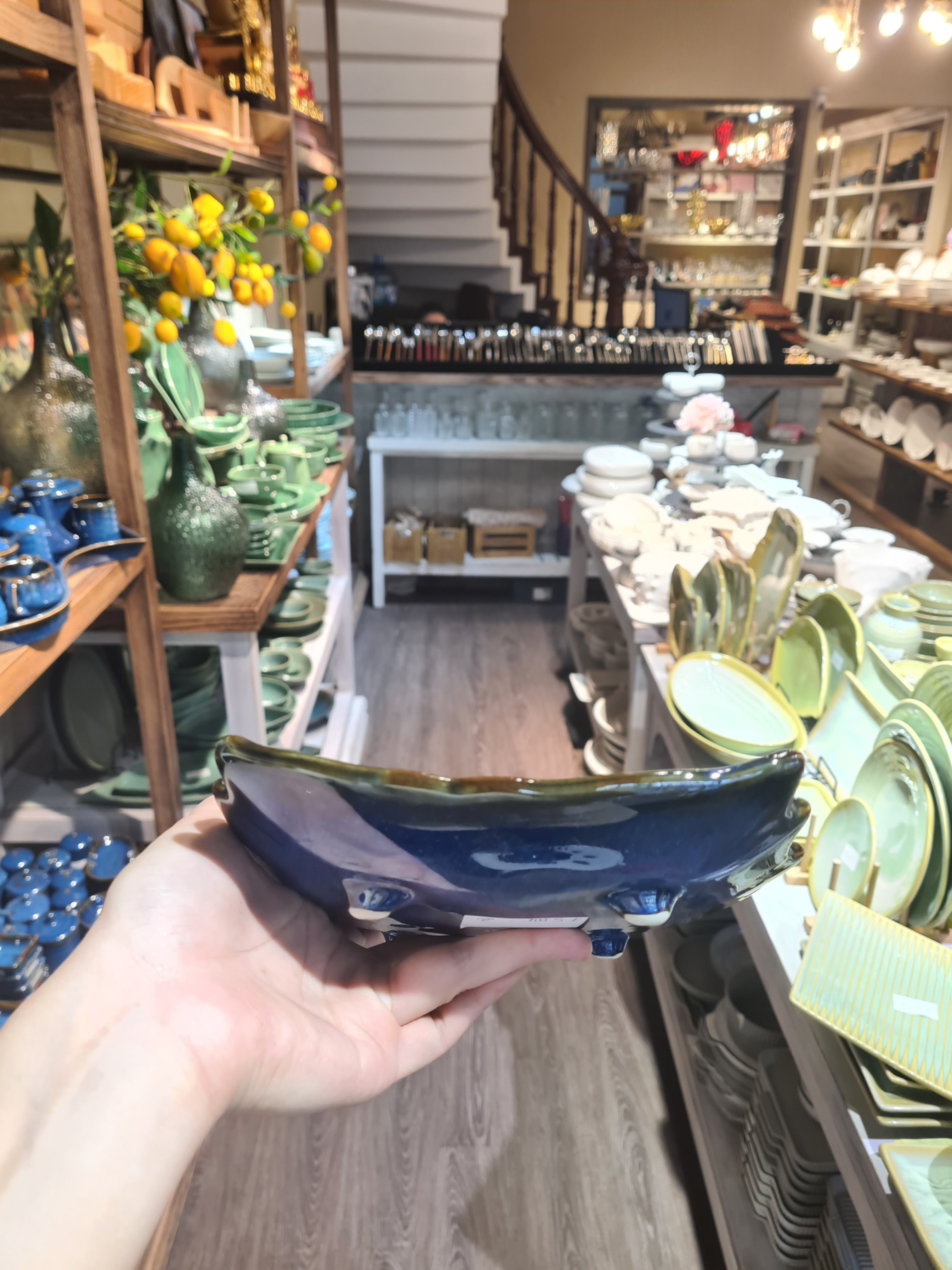 Dĩa 19x19x4cm xanh viền nâu