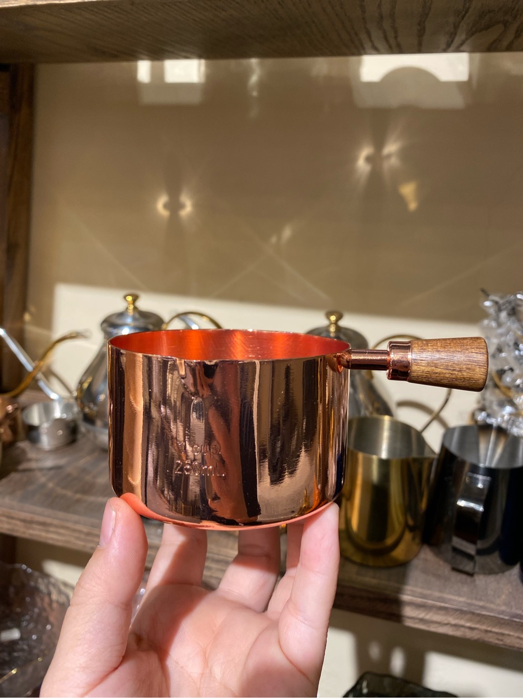 Chén đựng sốt Inox quai gỗ