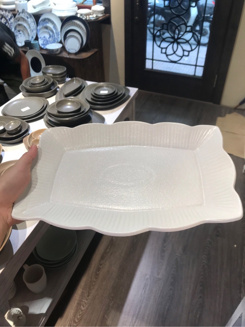 Dĩa chữ nhật sen 32cm Tuyết trắng