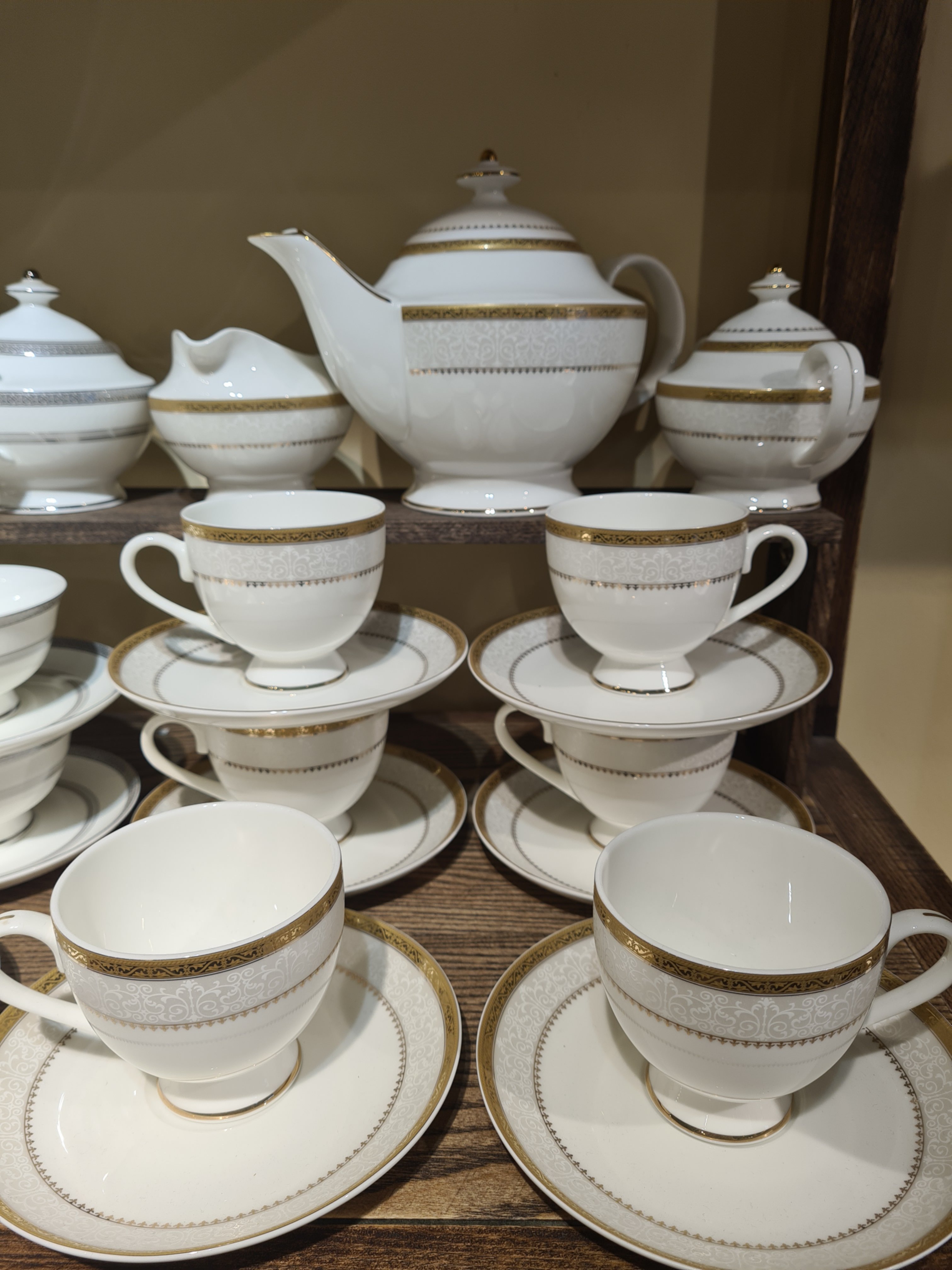 Bộ cafe Hoàng gia anh