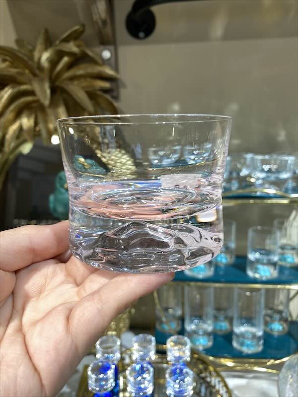 Ly whisky núi thấp