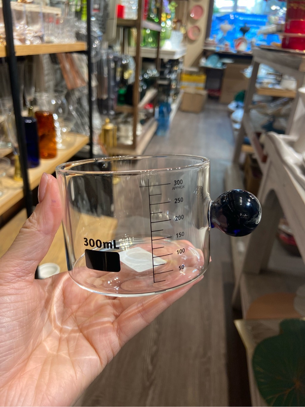 Rót pha chế núm gỗ tròn