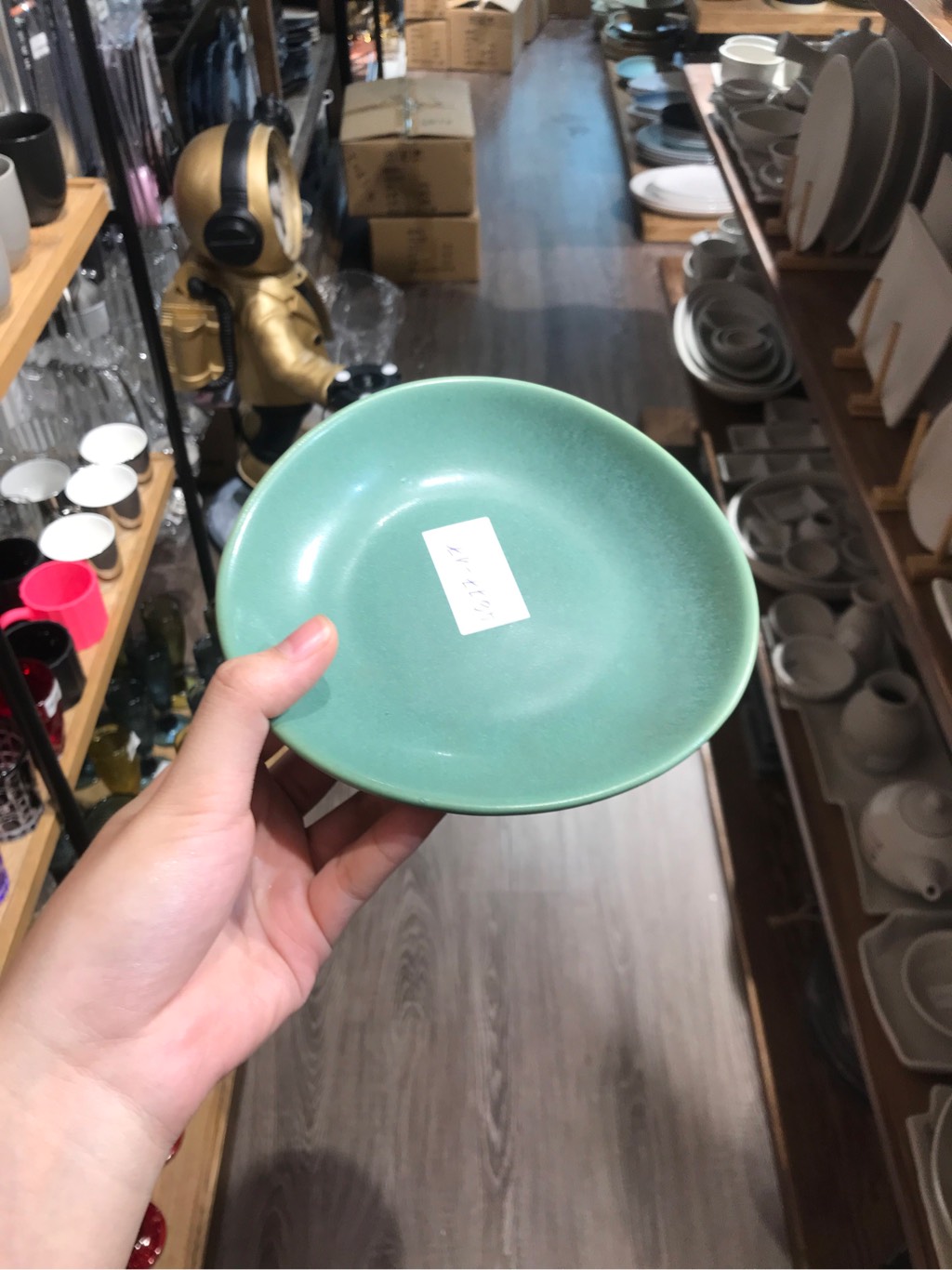 Dĩa 15cm xanh lá đậm trổ (matte)