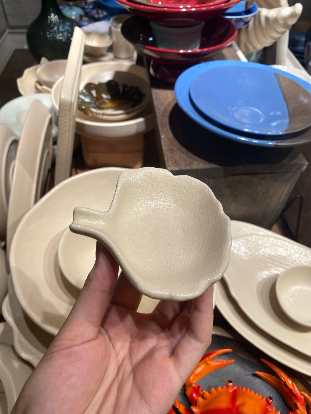 Chén lá vỏ sò 9x3cm màu be