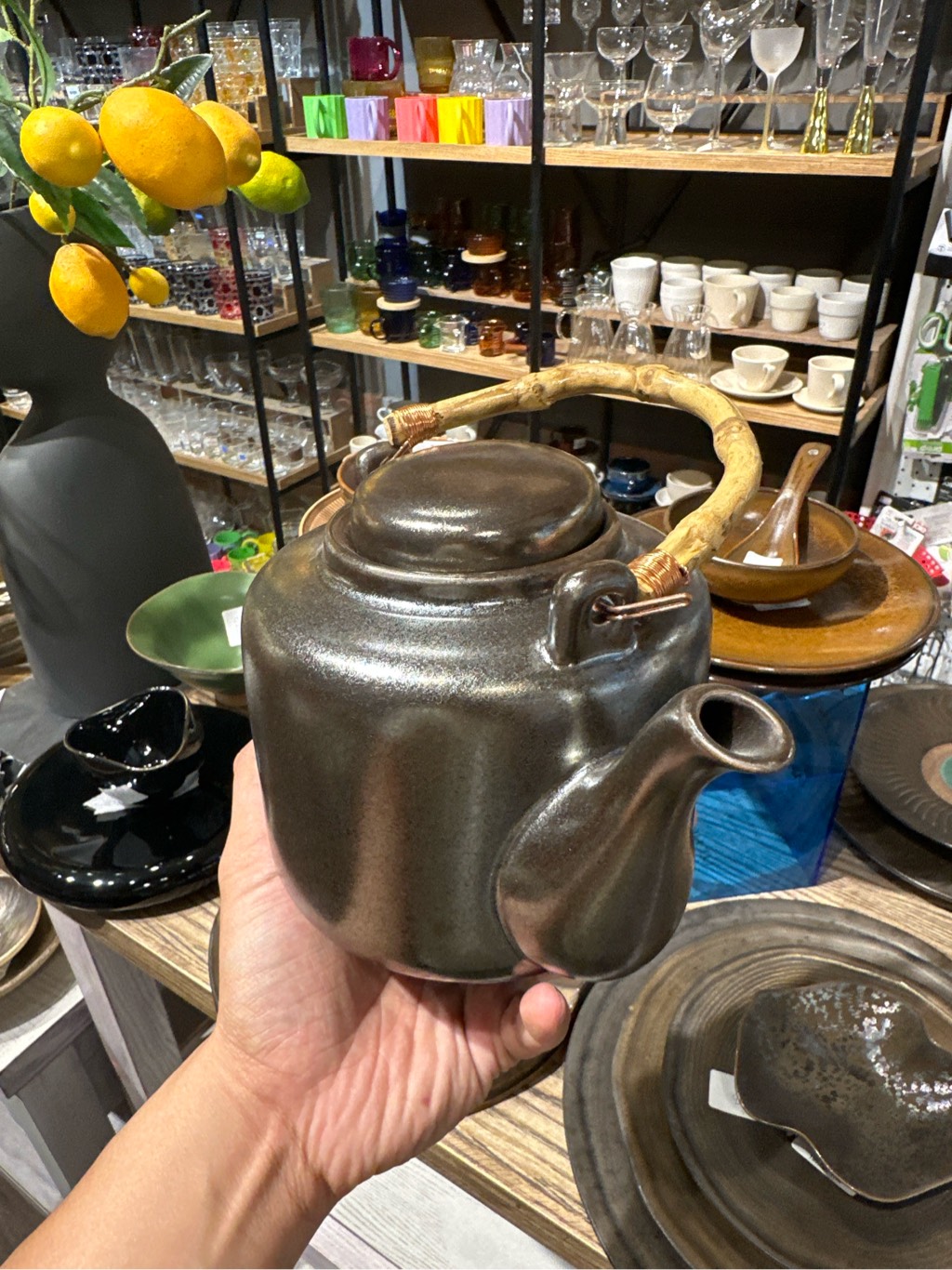 Ấm Trà Ngọc Trai Đen
