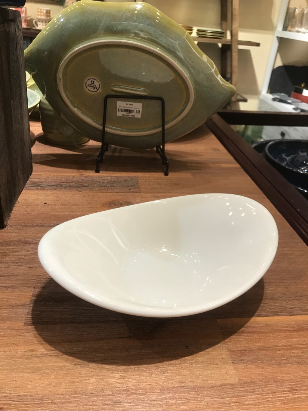 Tô thỏi vàng 20 x 15 cm Trắng Ngà