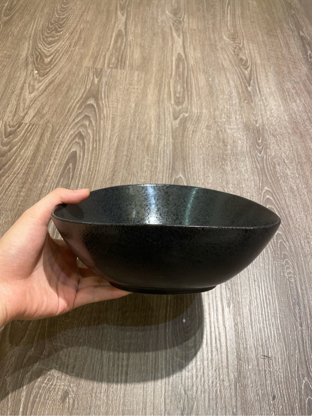 Tô tam giác 20cm màu đen (không vệt)