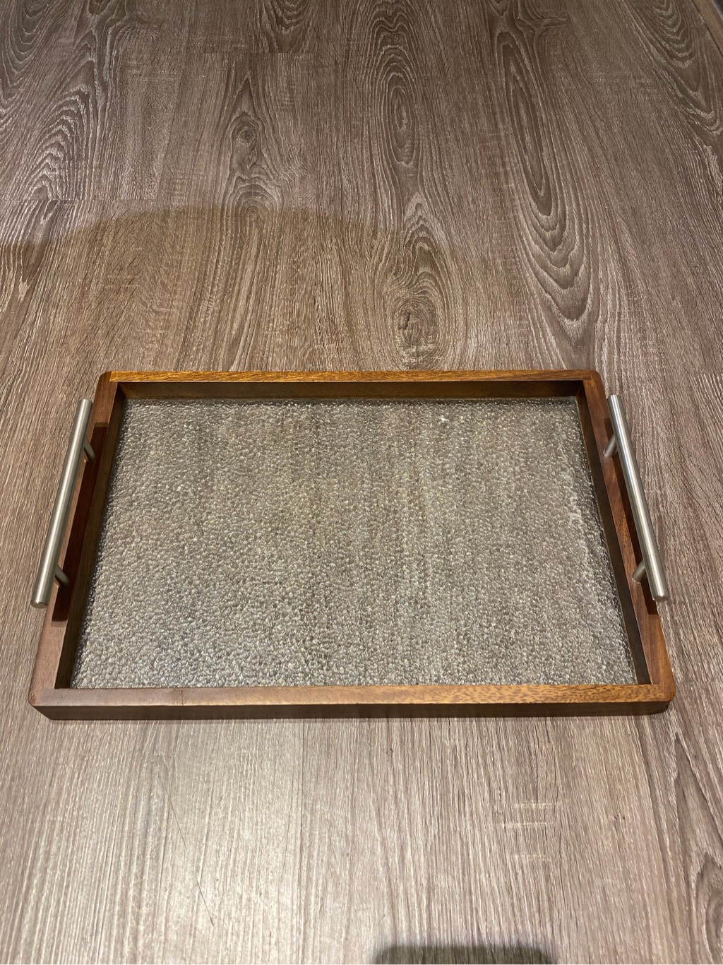 Khay kính viền gỗ quai bạc