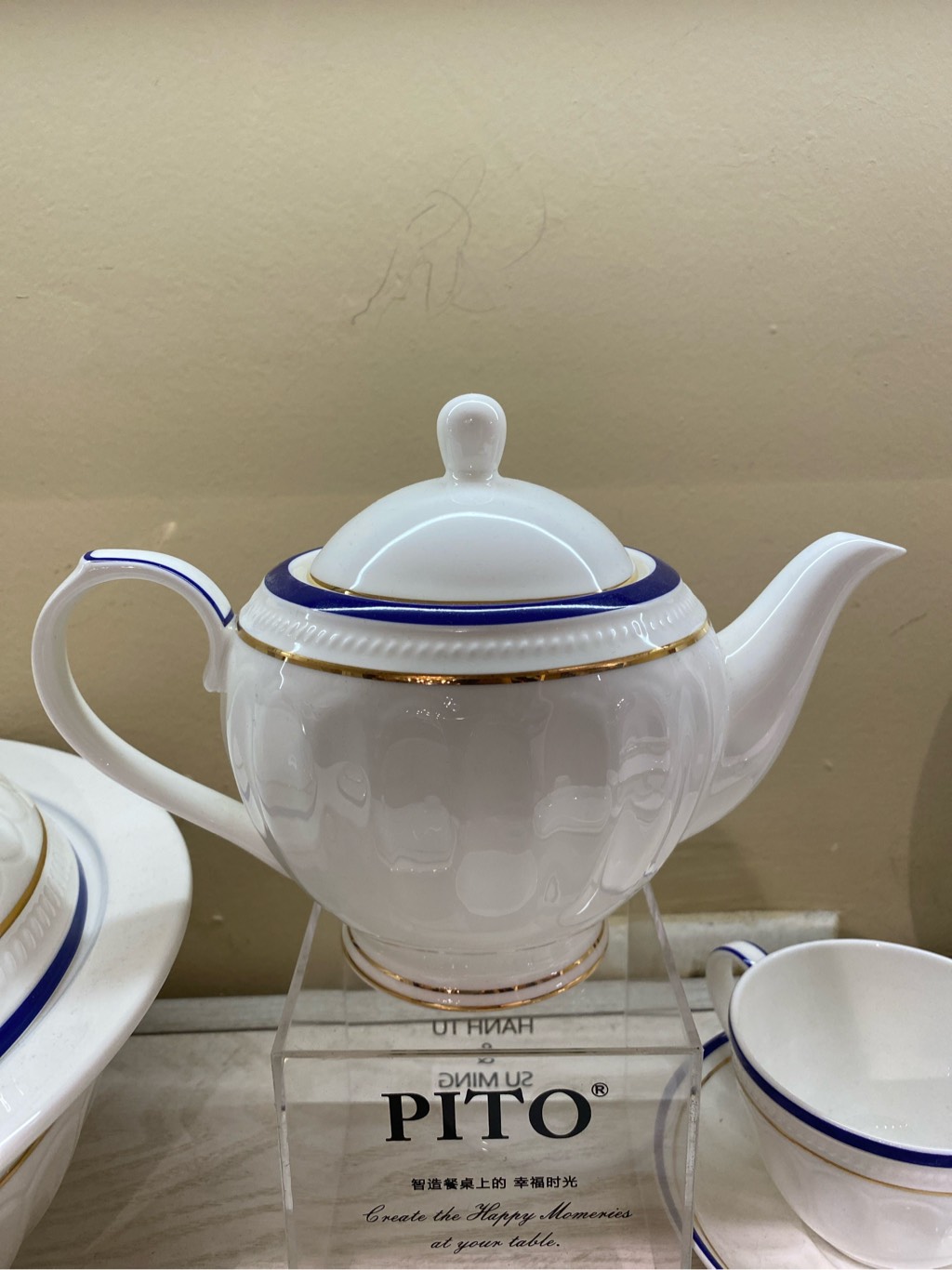 Ấm trà có nắp  Imperial Crown