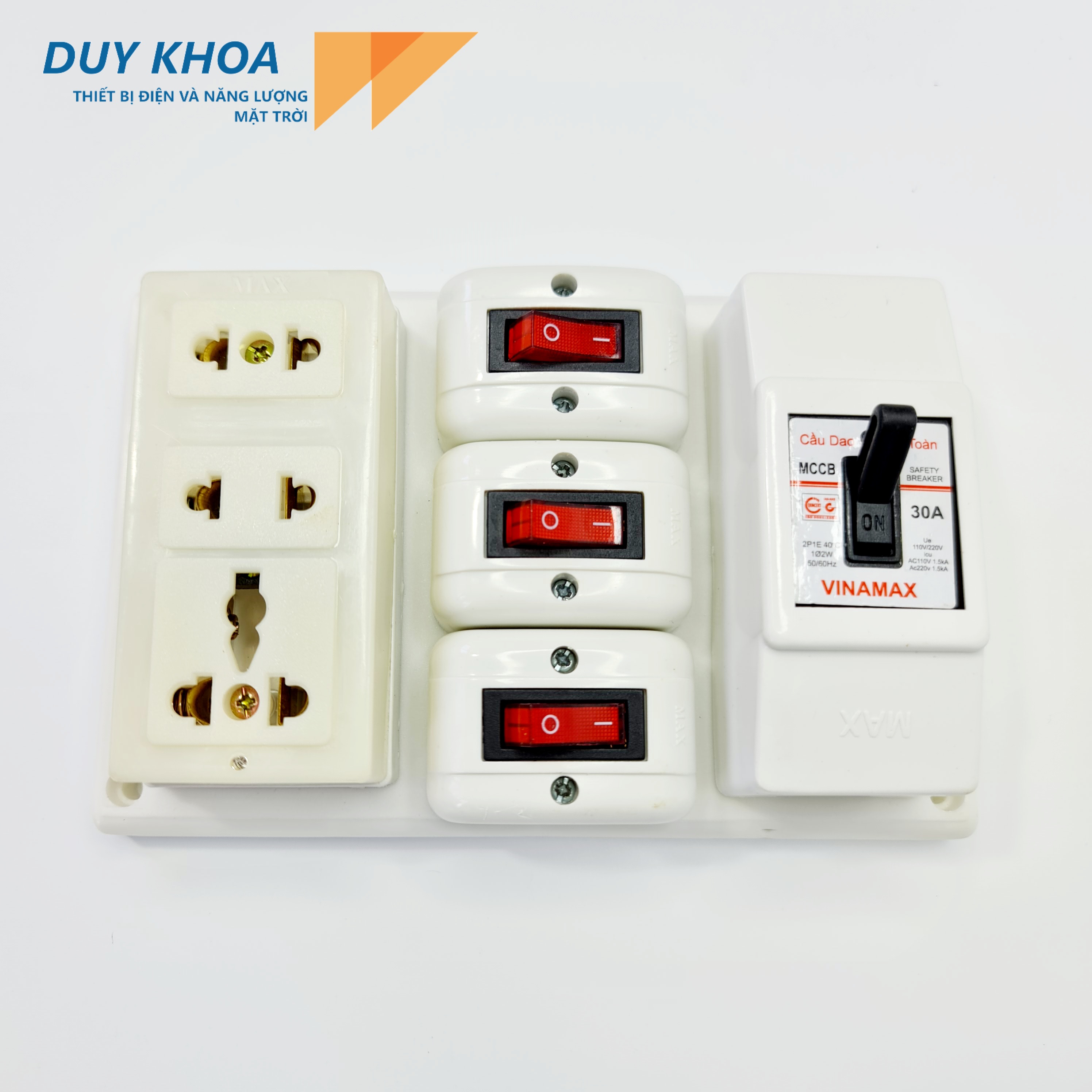 Bảng điện có CB 20A + Công tắc (có đèn báo) + 3 Ổ cắm điện VINAMAX BA33