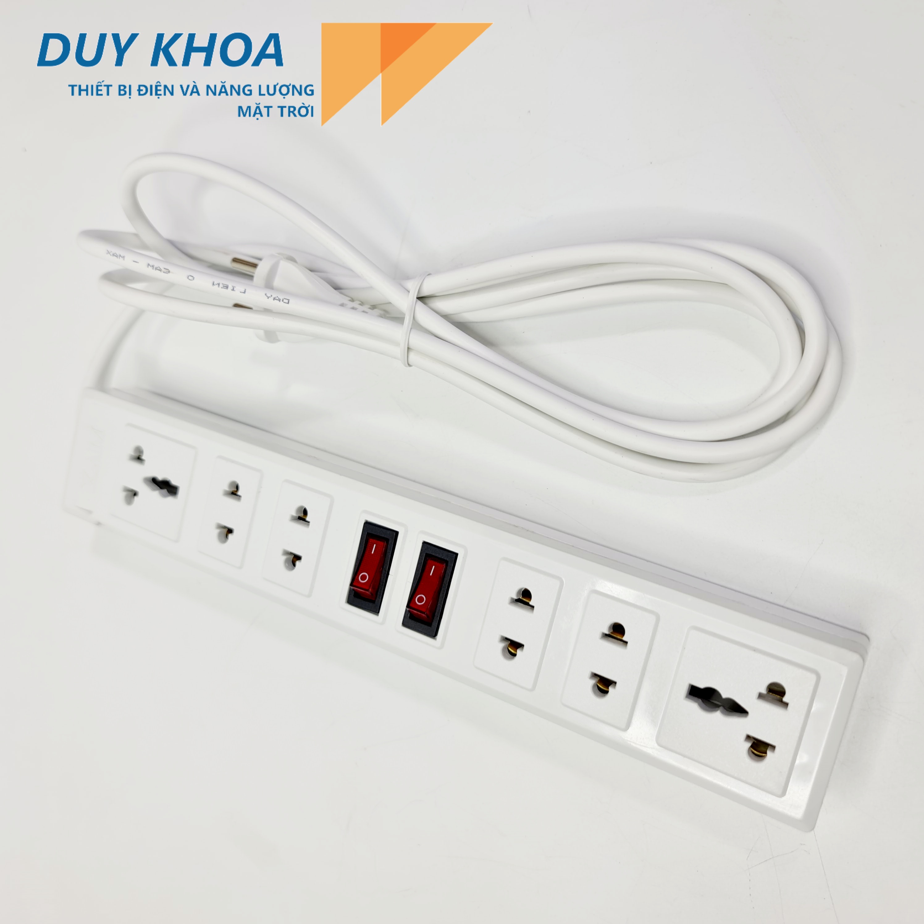 Ổ Cắm Điện 6 Cửa 2 Công tắc Màu Trắng Công suất 3000w Vinamax