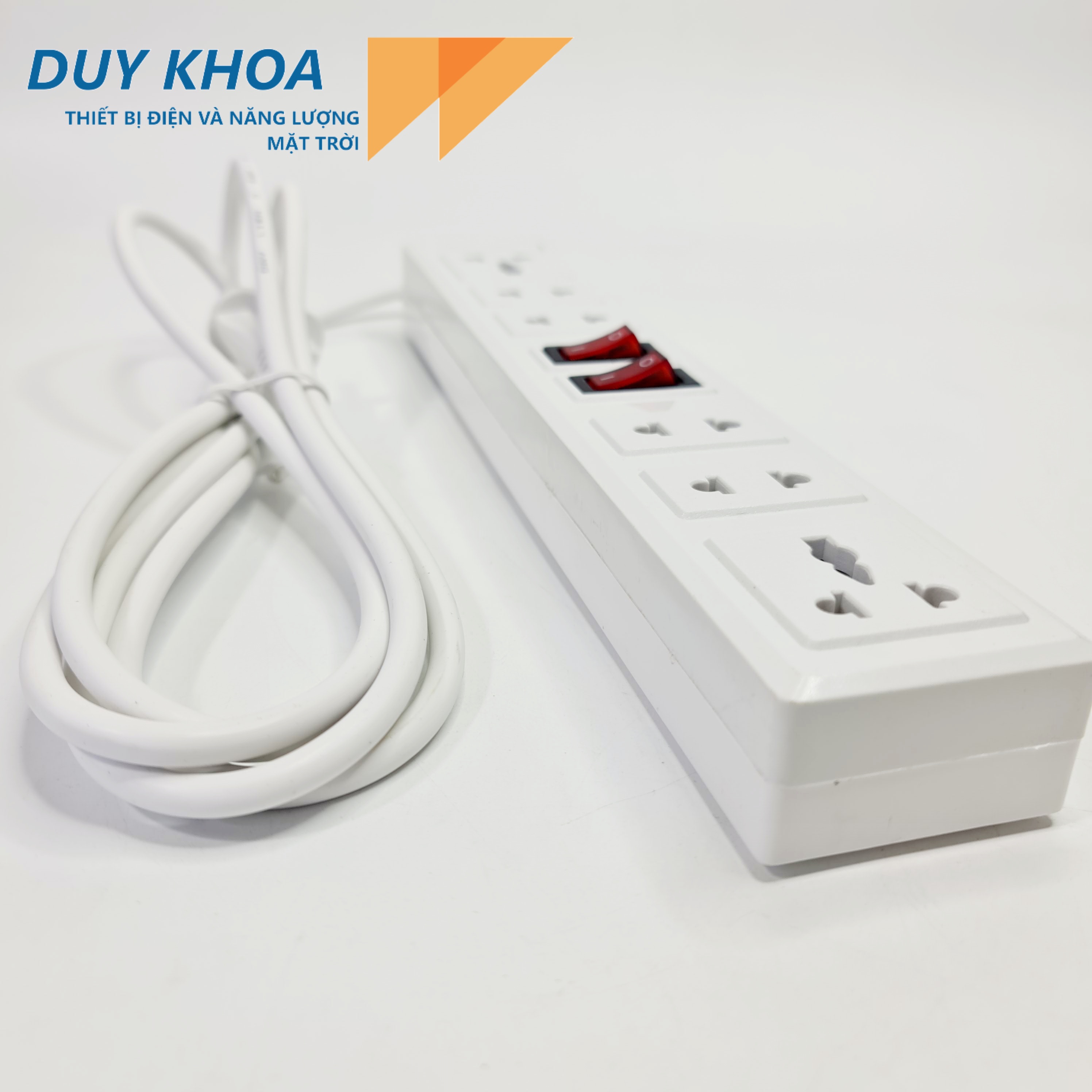 Ổ Cắm Điện 6 Cửa 2 Công tắc Màu Trắng Công suất 3000w Vinamax