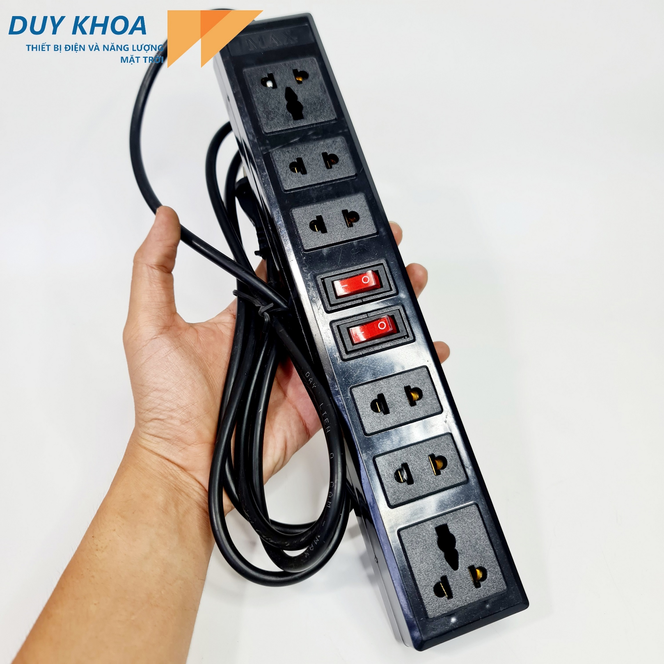 Ổ Cắm Điện 6 Cửa 2 Công tắc Màu Đen Công suất 3000w Vinamax