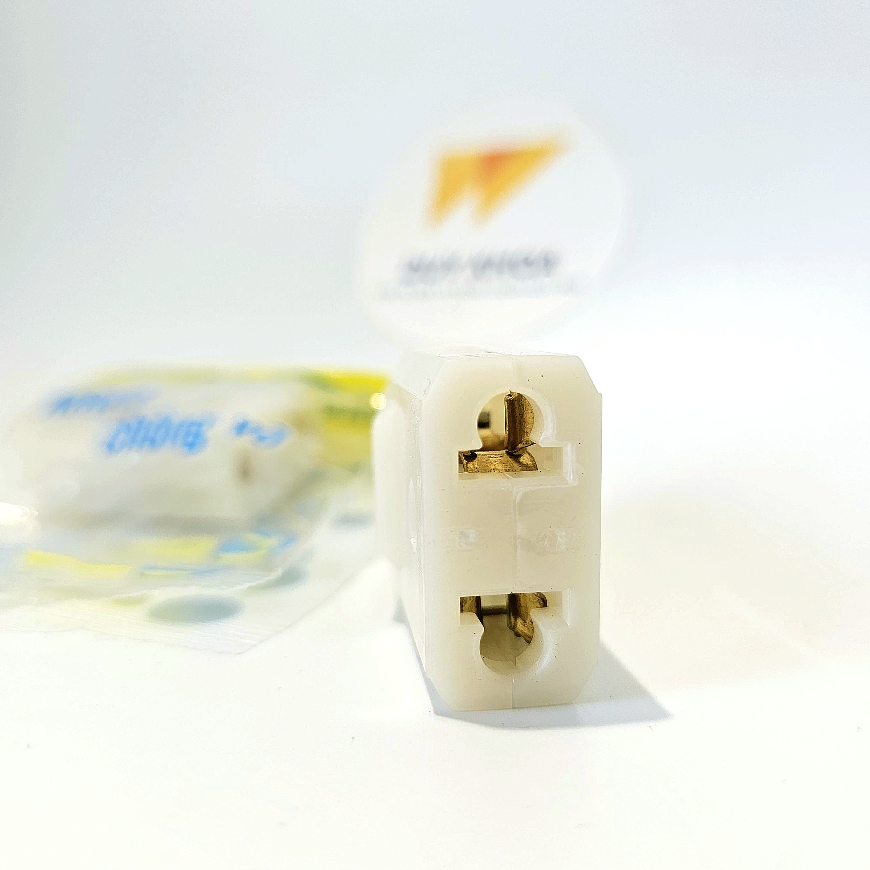 Phích Cắm Nối Điện (Phích Cái) VINAMAX