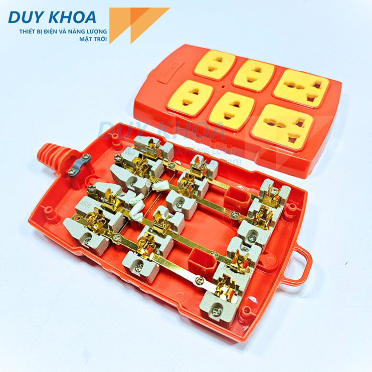 Ổ cắm điện 6 lõi sứ Hinoki – Bền chắc, chịu tải tốt, an toàn cho gia đình