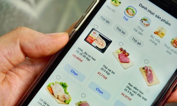 Kinh doanh online nợ thuế có thể bị cấm xuất cảnh