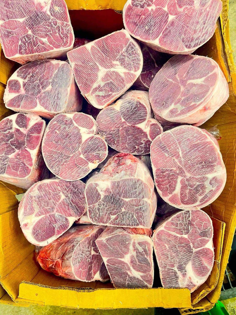 Bắp bò (牛スネ）