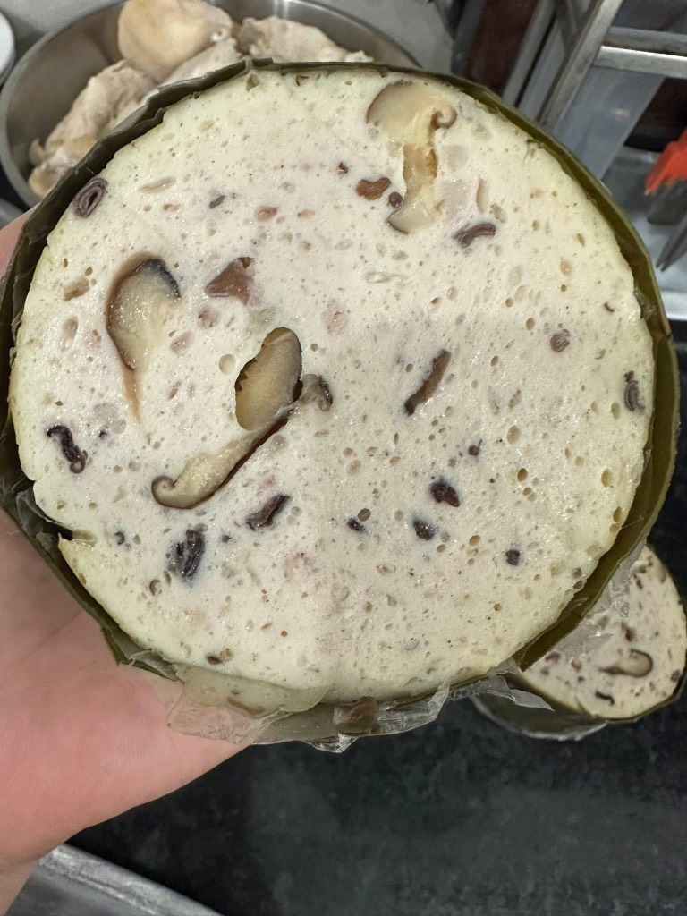 Giò Gà Nấm