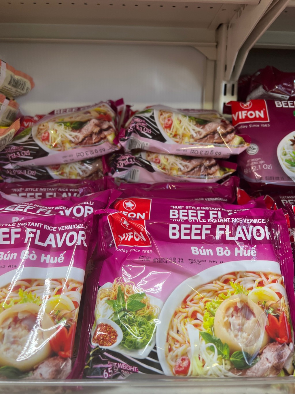 Bún bò huế Vifon