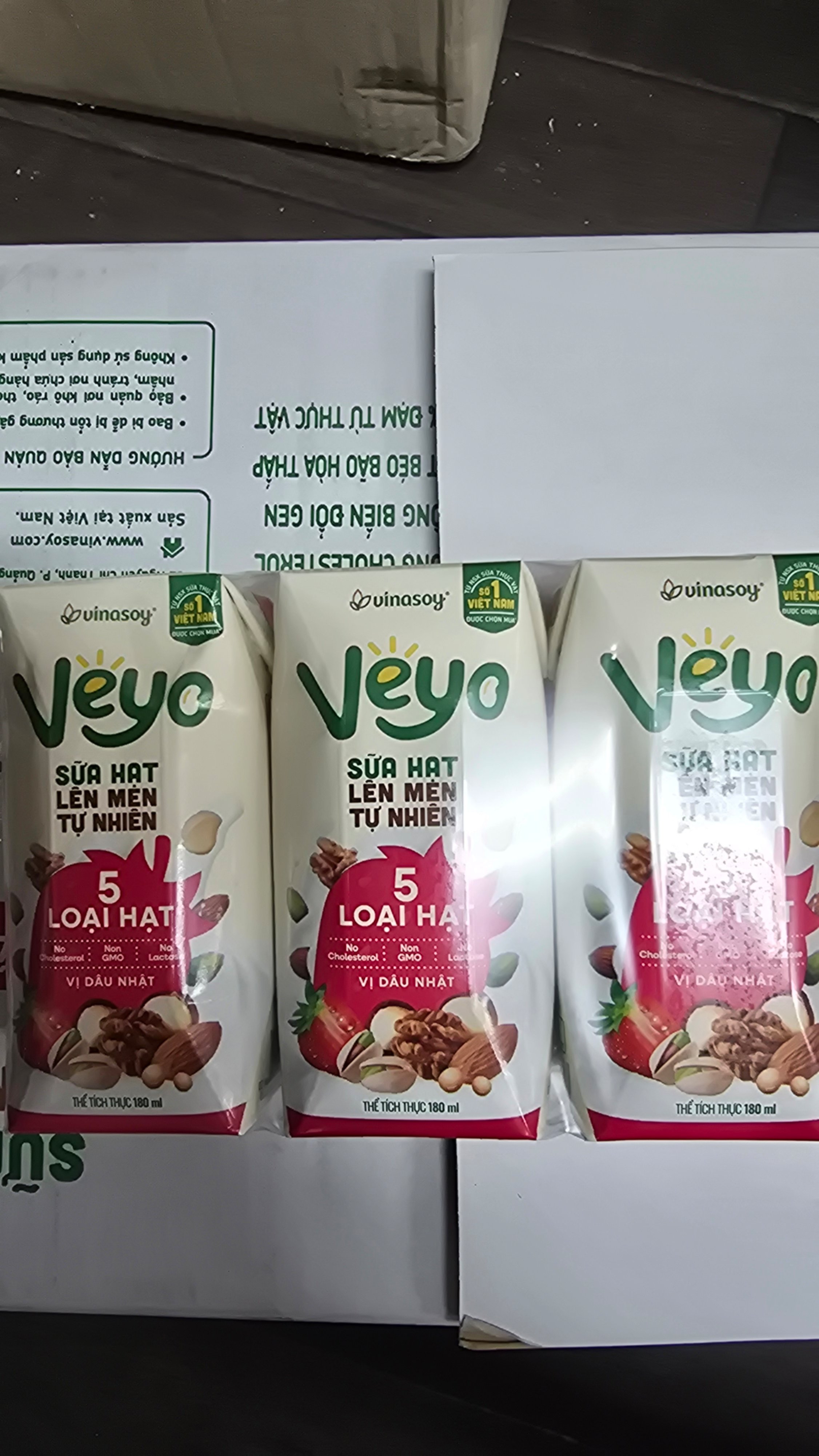 sữa chua Vị dâu veyo