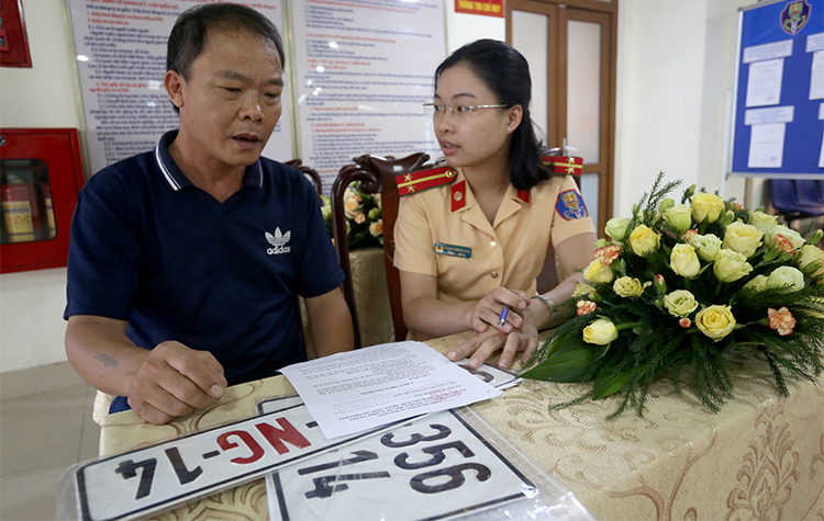 Sang tên trọn gói xe Ô tô tại nhà
