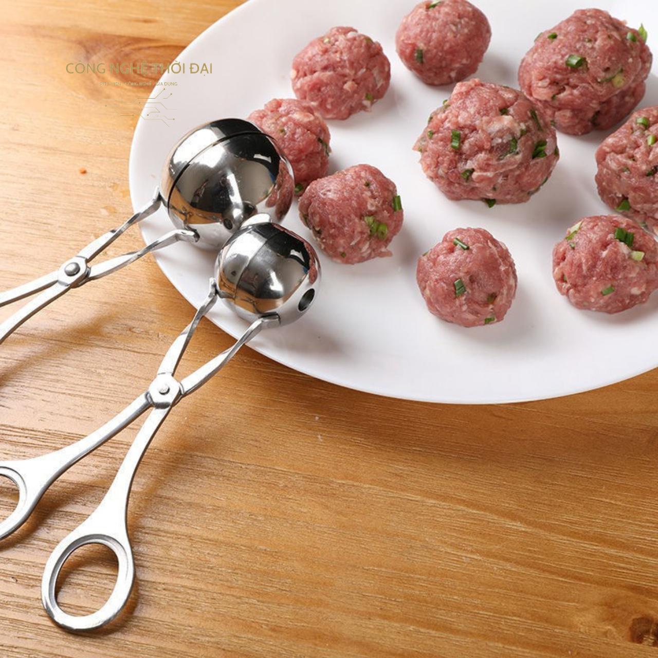 Muỗng Kẹp Thịt Viên, Chả Cá, Cơm Nắm Bằng Inox Khuôn Tròn Chống Dính