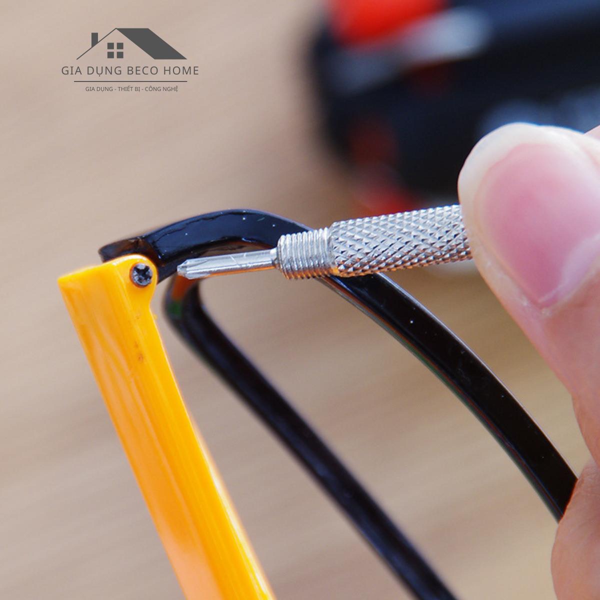 Tuốc Nơ Vít 8 Trong 1 Tích Hợp Đèn Led Soi Sáng