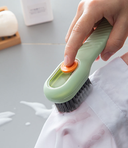 Bàn Chải Vệ Sinh Giày Đa Năng Có Ngăn Đựng Xà Phòng