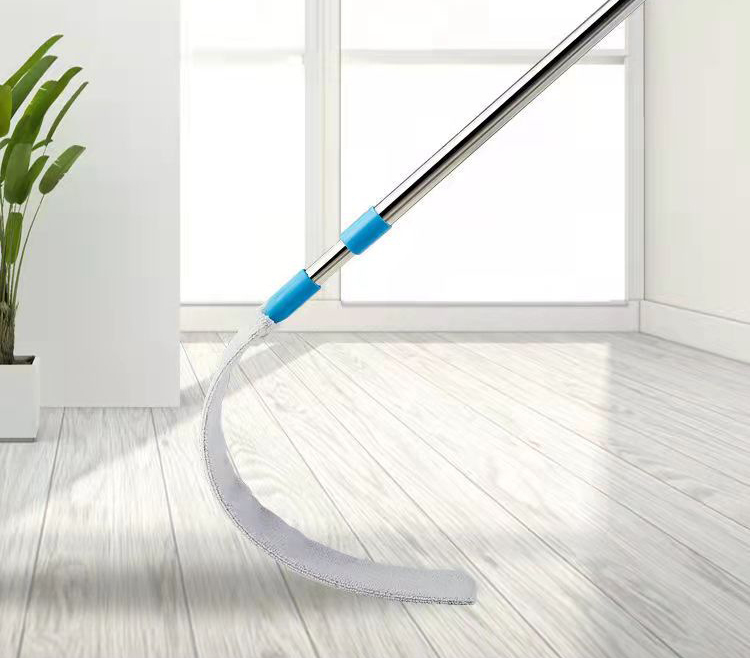 Cây chổi làm sạch đáy giường
