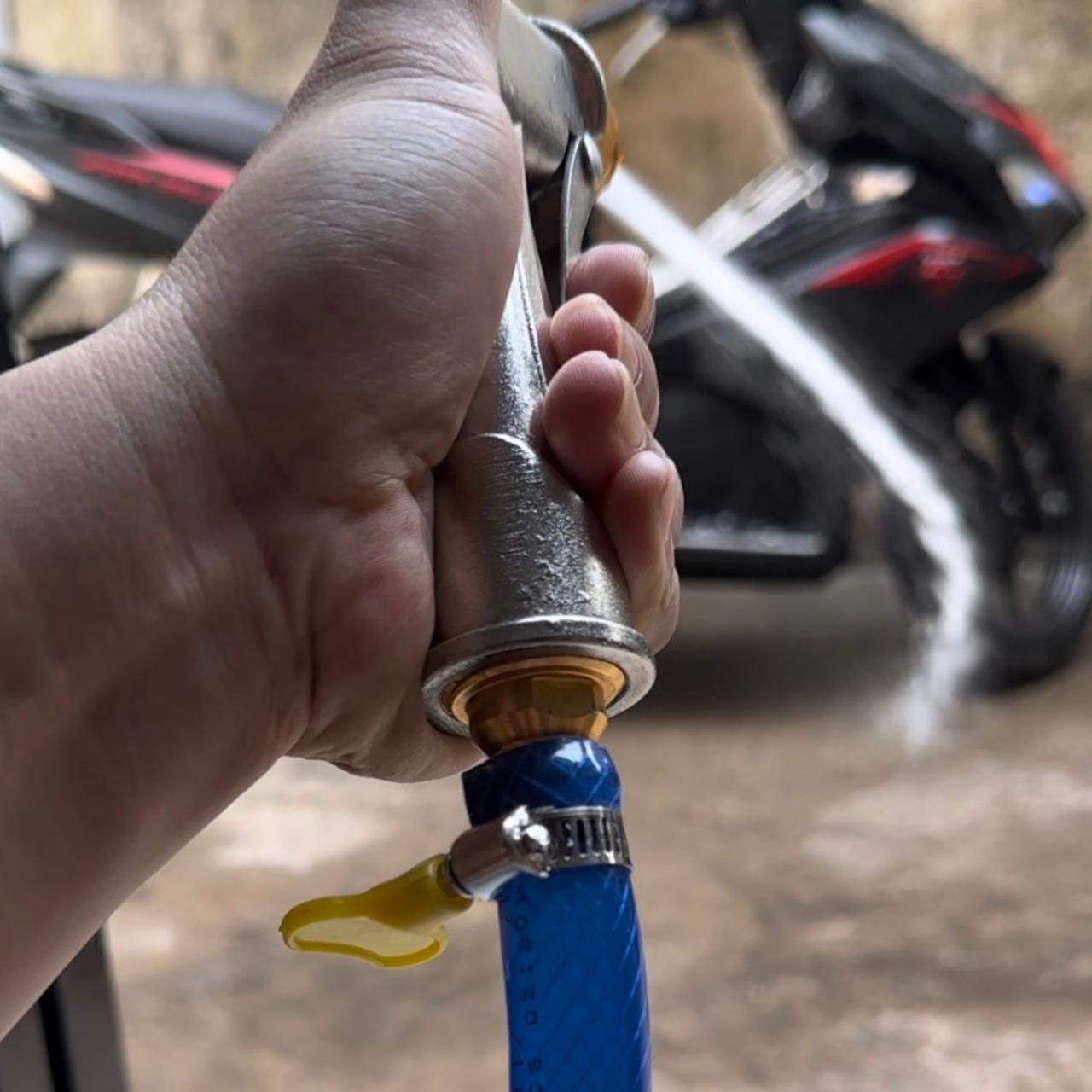 Đai Siết Cổ dê Inox Có Tay Vặn Nhựa Dùng Để Vặn, Cố Định Ống Nước