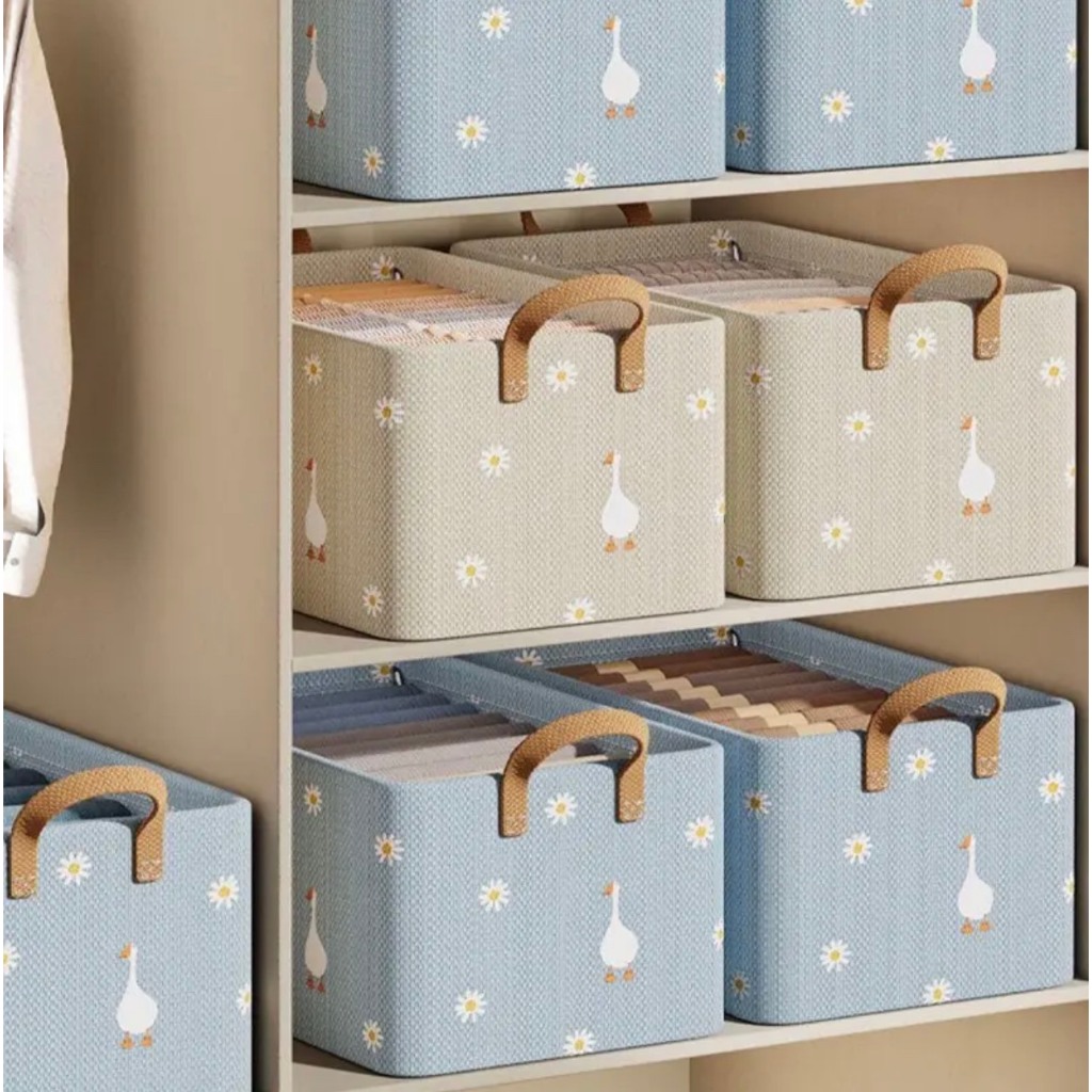 Hộp Đựng Quần Áo Nhiều Ngăn Có Quai Xách 47x28x20cm
