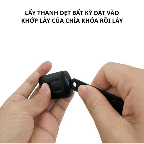 Dùng thanh dẹt mở smartkey