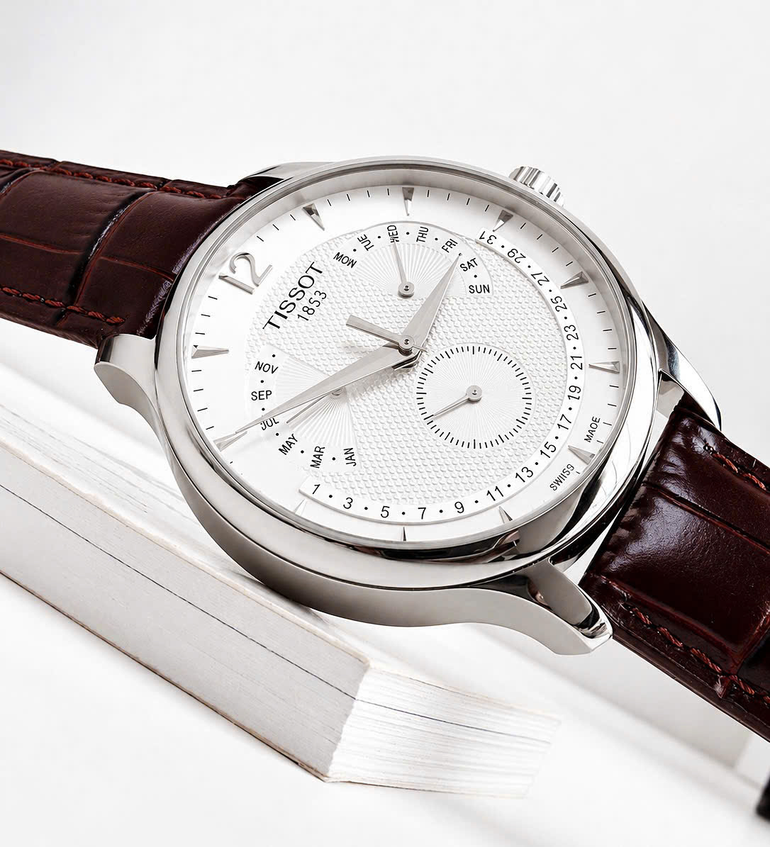 ĐỒNG HỒ NAM TISSOT T-CLASSIC TRADITION PERPETUAL CALENDAR T063.637.16.037.00