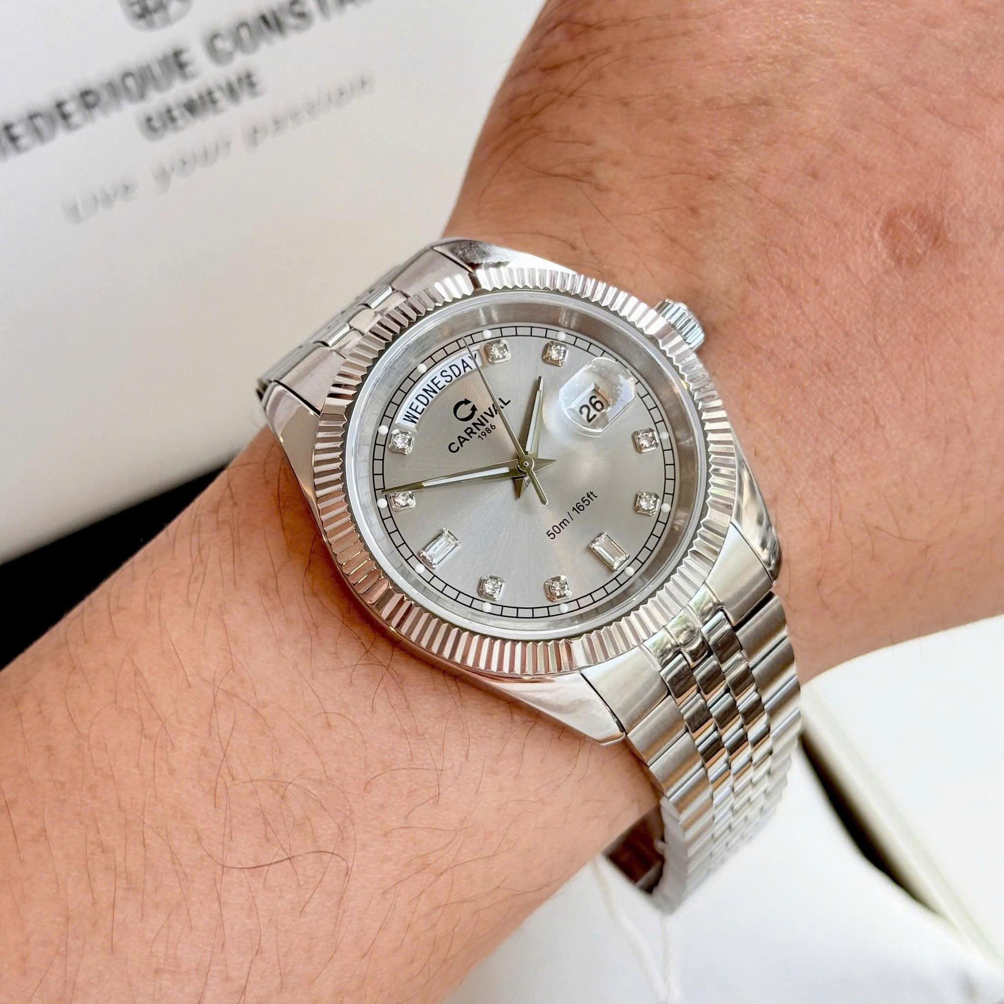 ĐỒNG HỒ NAM CARNIVAL QUARTZ 8190G-VT-GREY (XÁM)