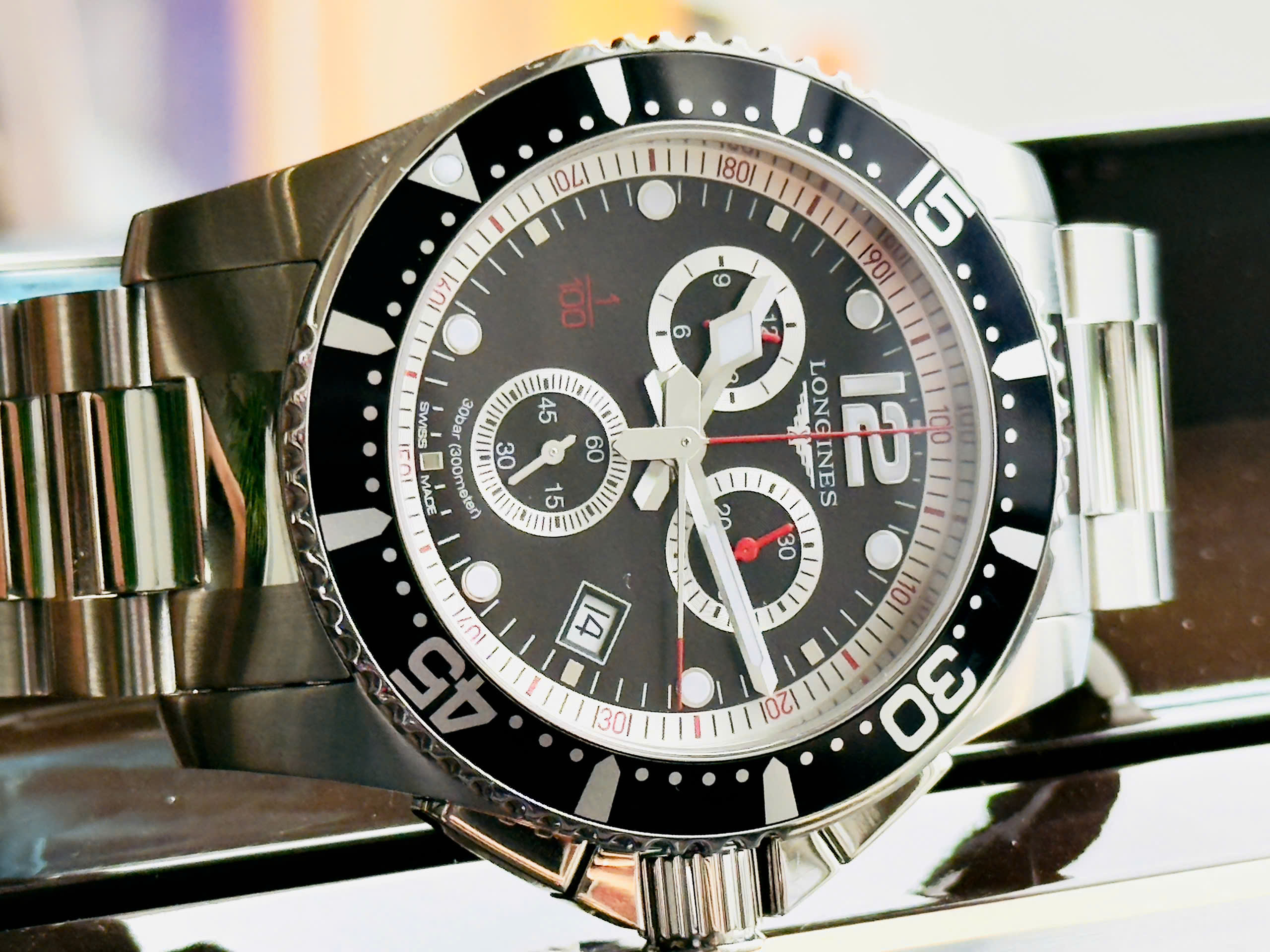 Đồng Hồ Nam Longines Hydroconquest Quartz 47mm L3.843.4.56.6